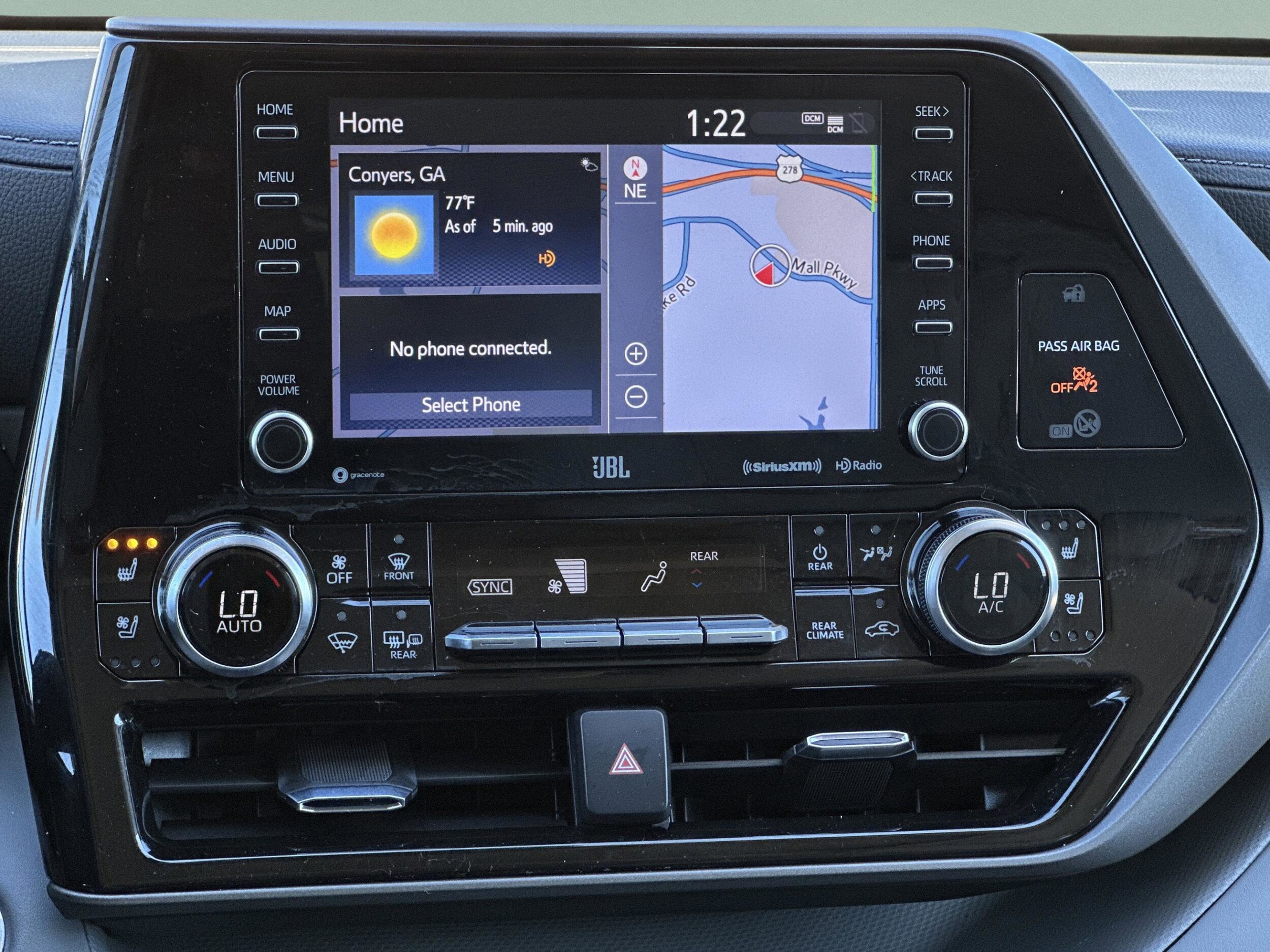 2022 Toyota Highlander Limited photo 3