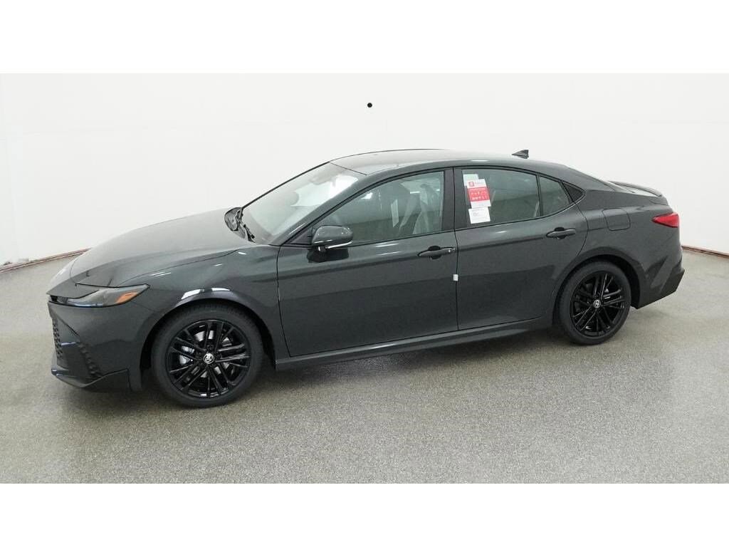 New 2026 Toyota Camry SE Sedan