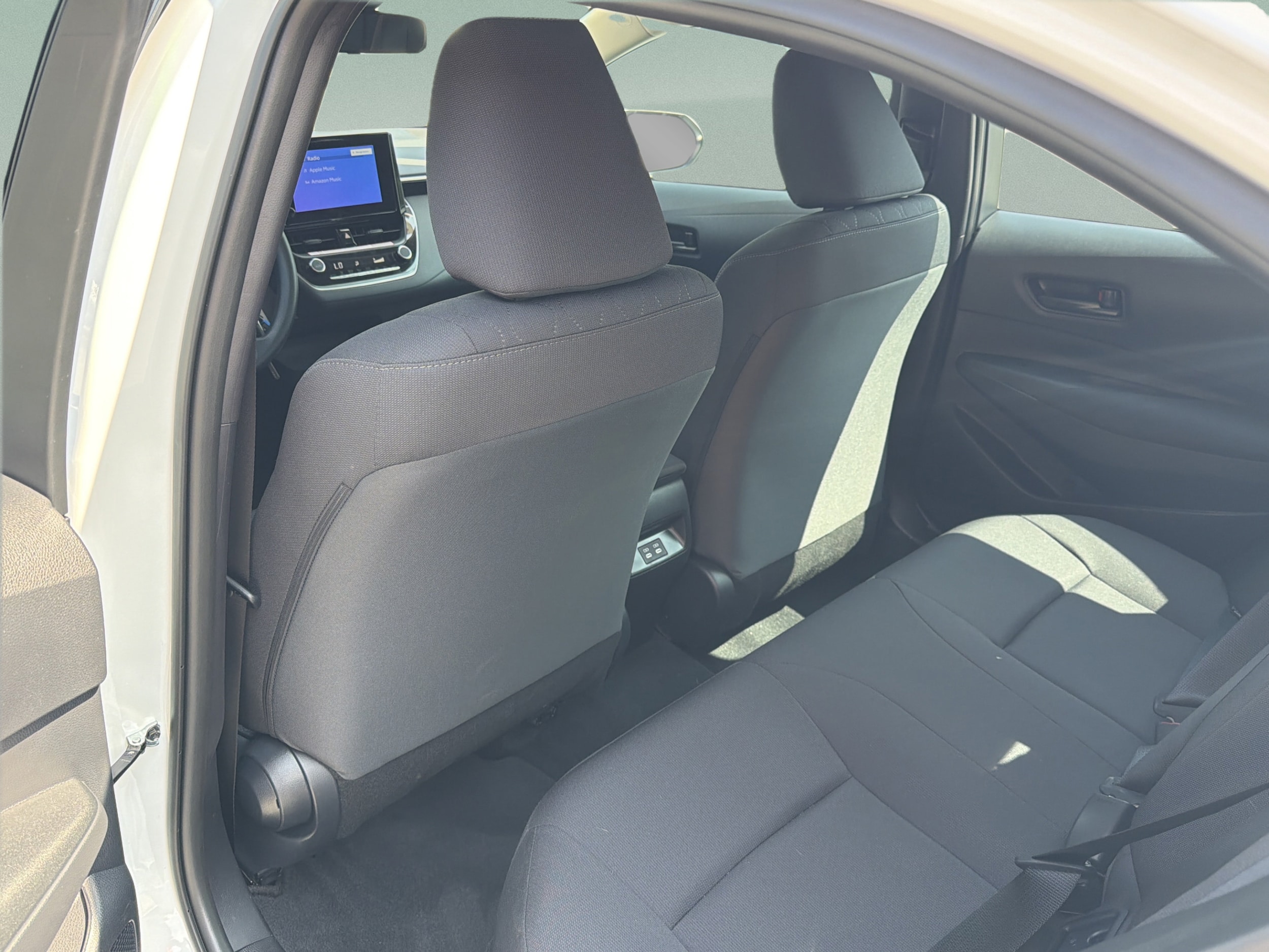 2026 Toyota Corolla LE - Photo 30