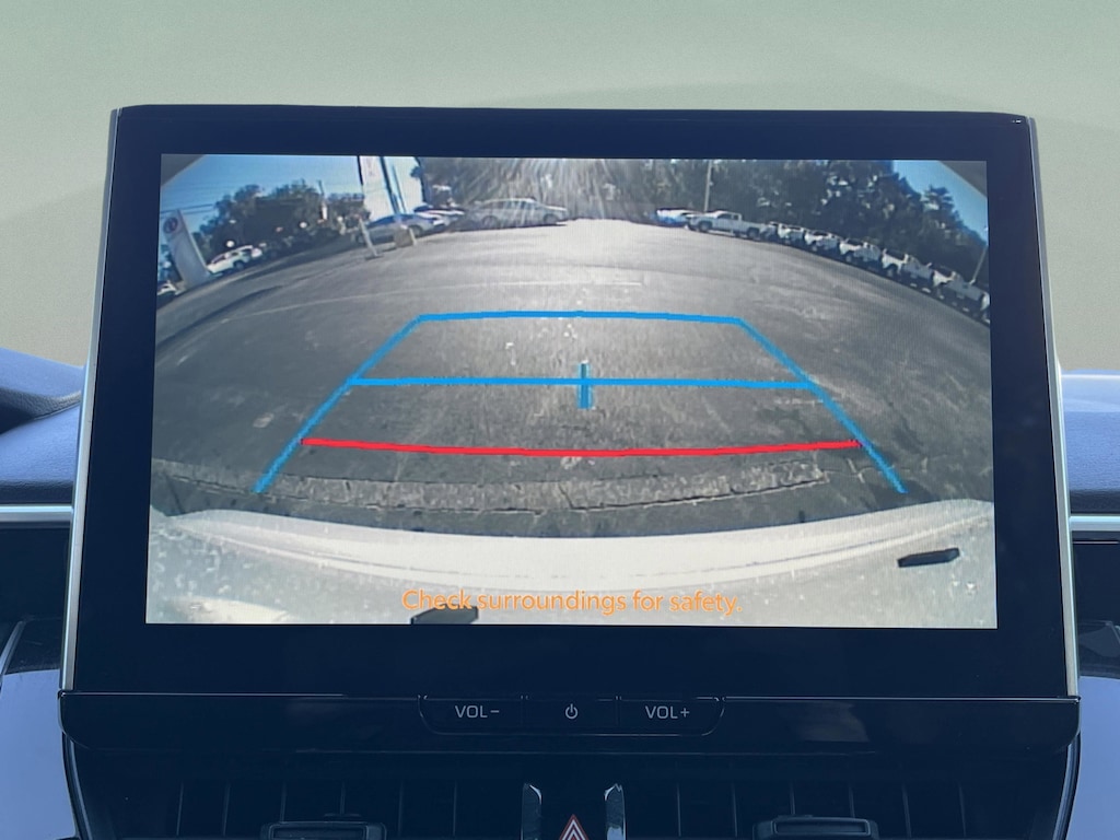 Used 2025 Toyota Corolla SE Sedan