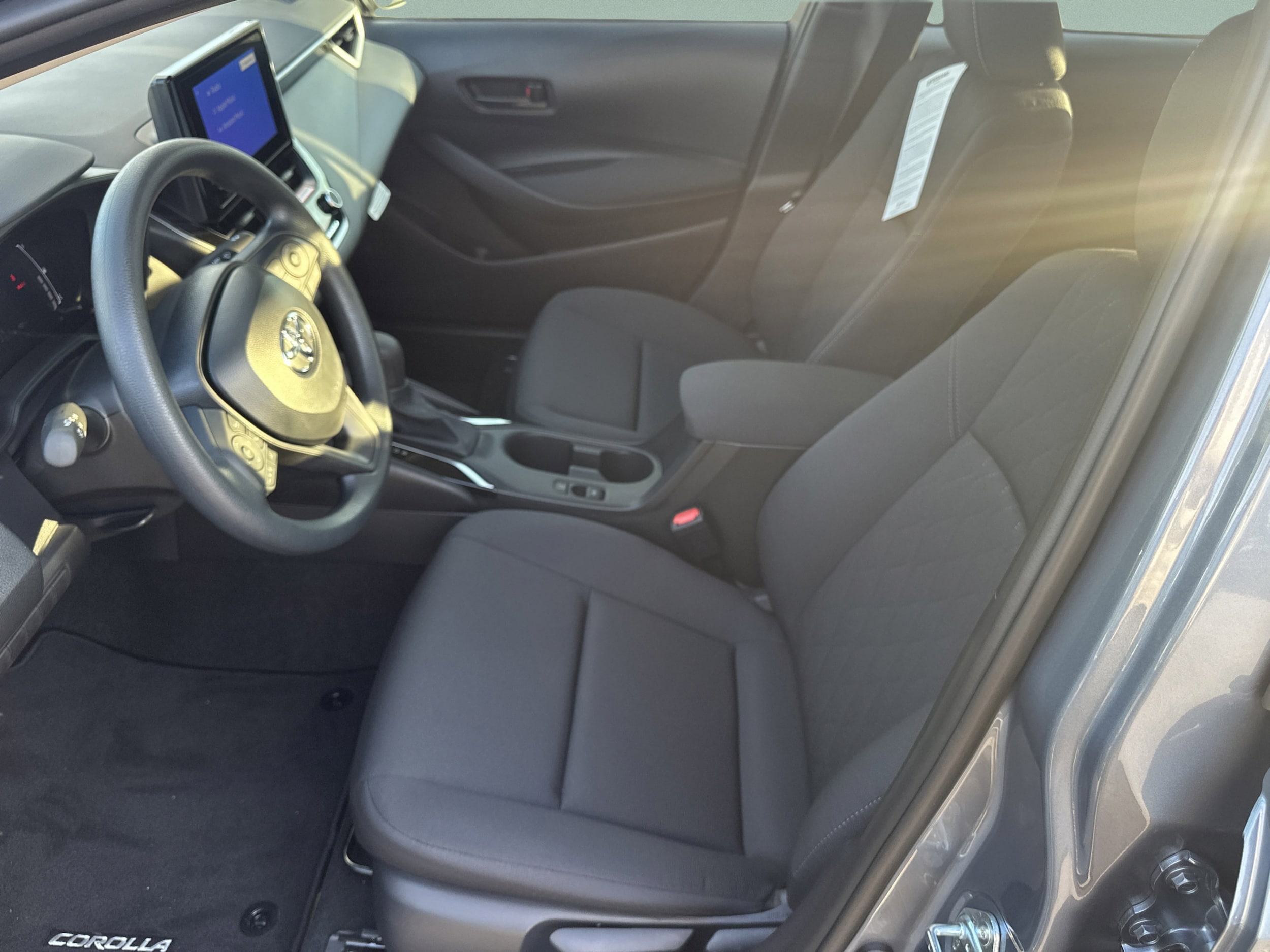2026 Toyota Corolla LE - Photo 19
