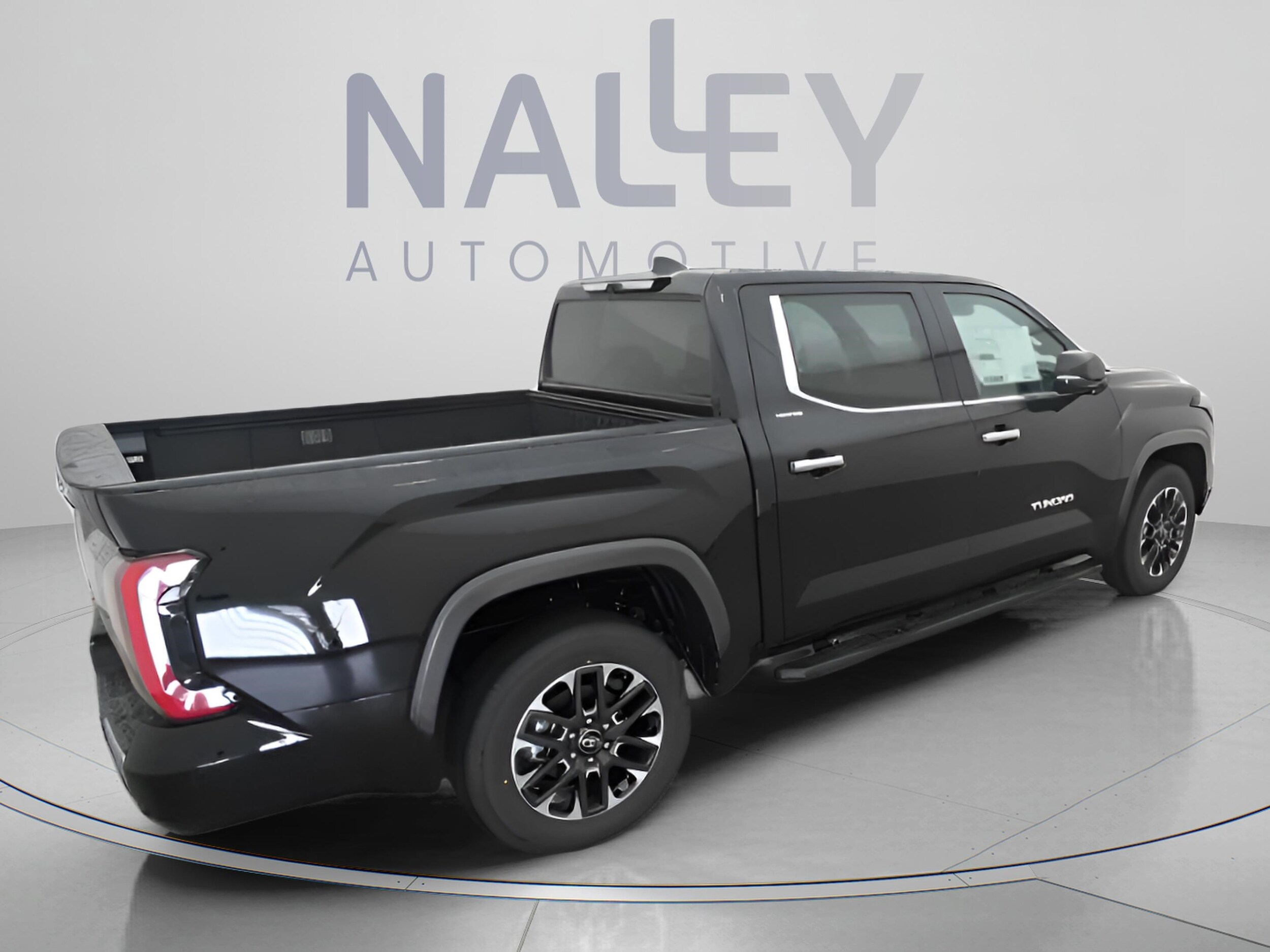 2026 Toyota Tundra Limited - Photo 20