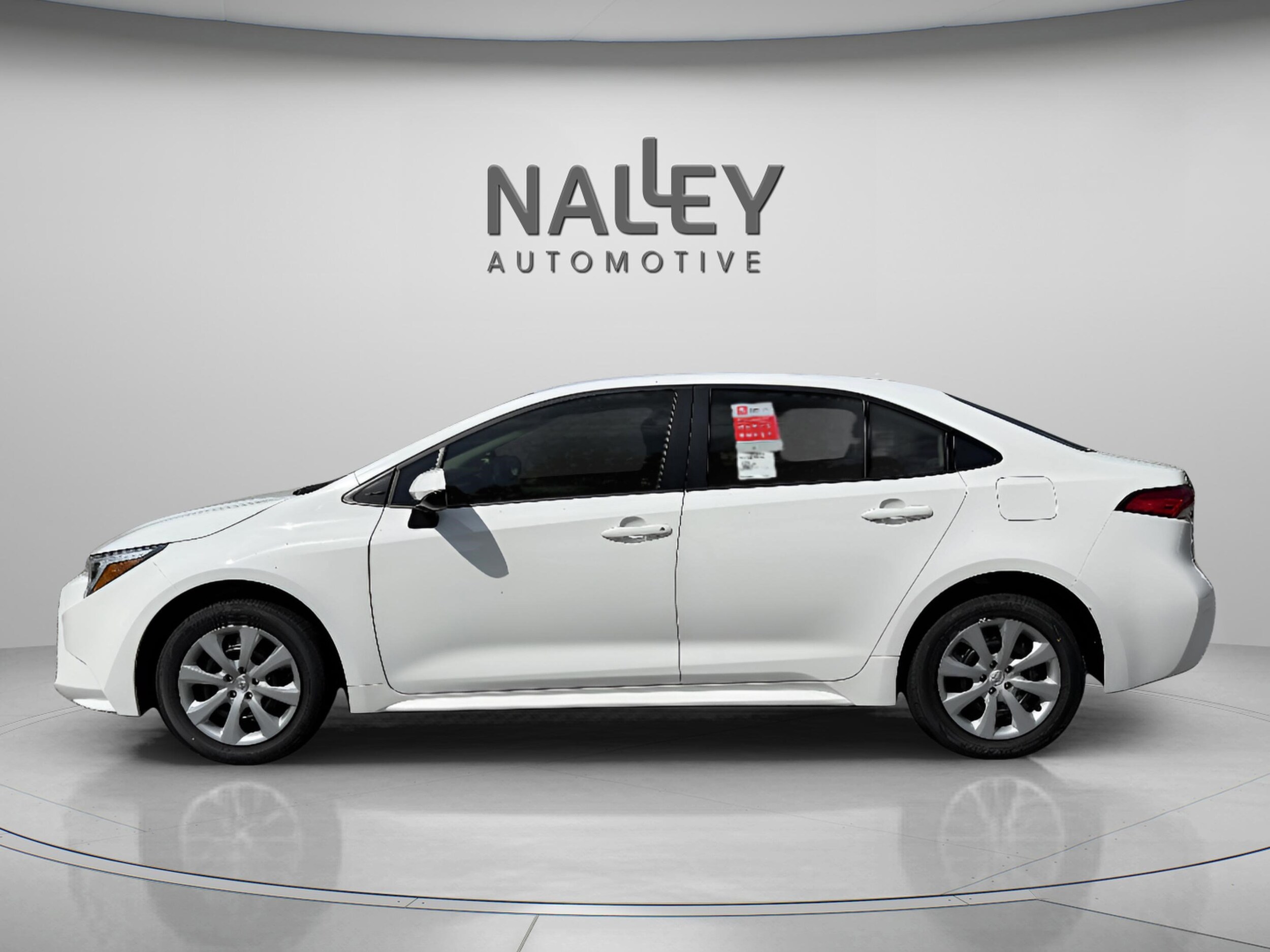 2025 Toyota Corolla Hybrid LE photo 2