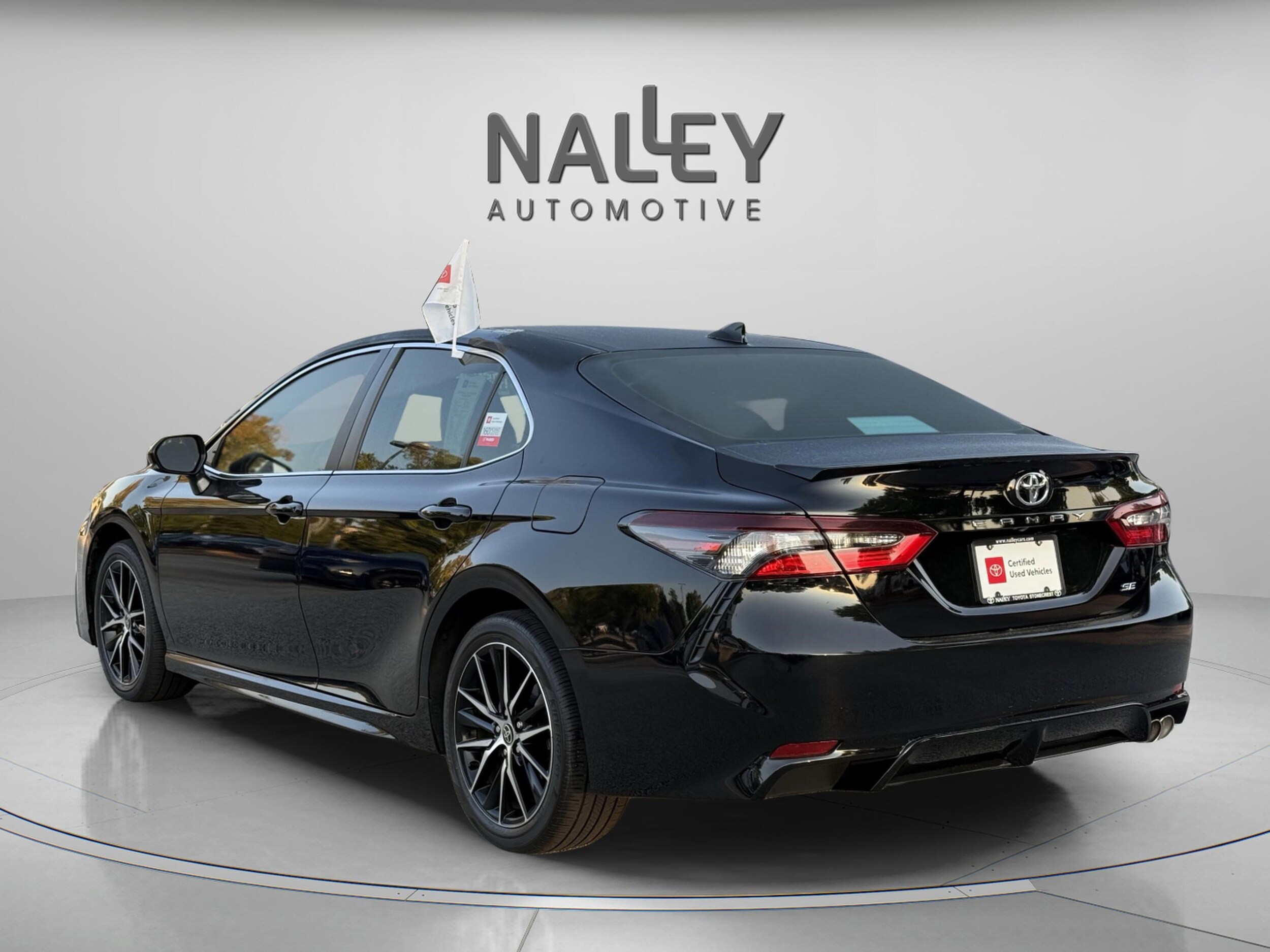 2024 Toyota Camry SE photo 2