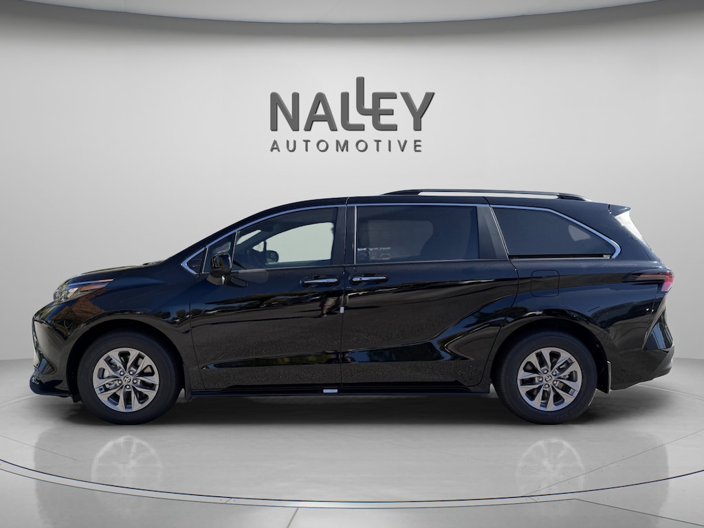 Used 2025 Toyota Sienna XLE Van Passenger Van