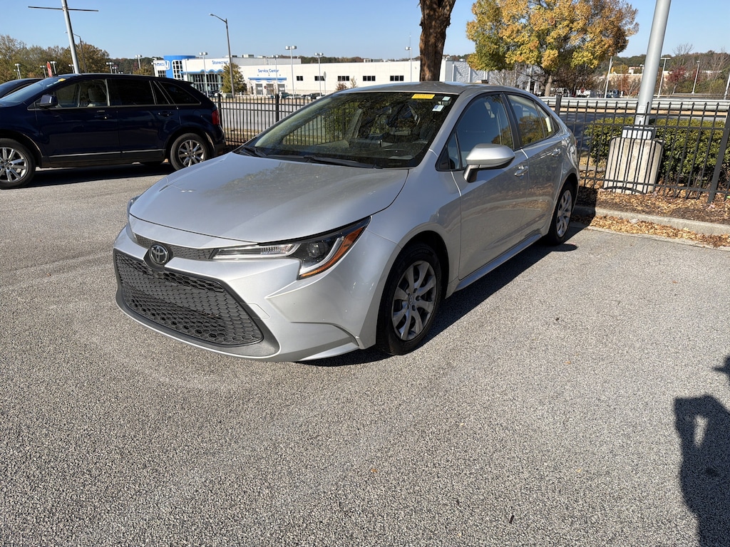 Used 2021 Toyota Corolla LE Sedan