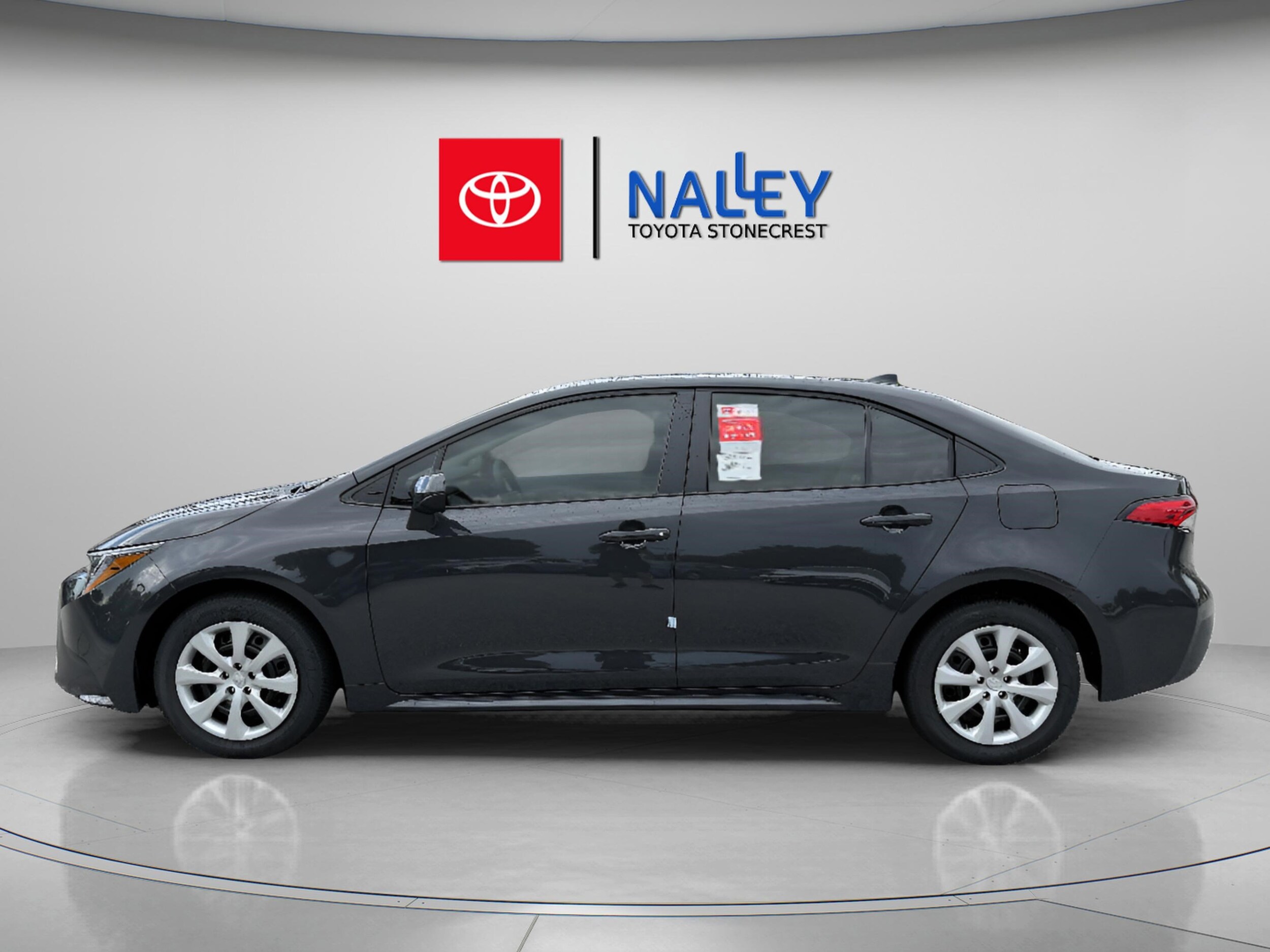 2025 Toyota Corolla Hybrid LE photo 2