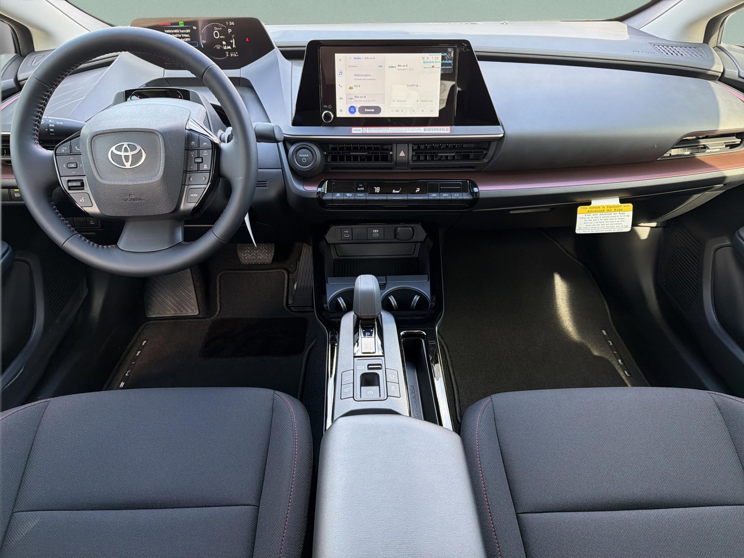2026 Toyota Prius Plug-in Hybrid SE - Photo 7