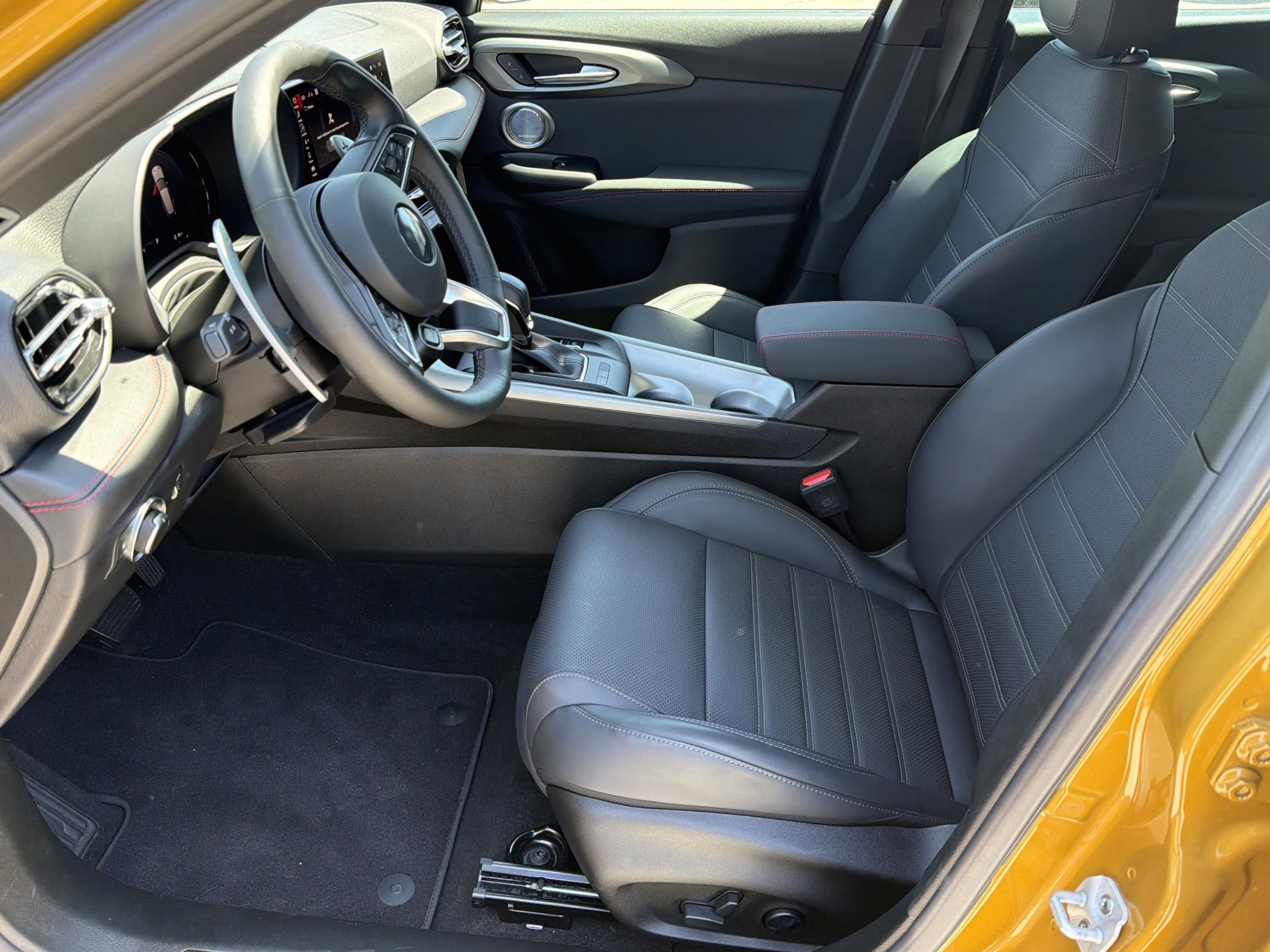 2024 Dodge Hornet R/T Plus - Photo 24