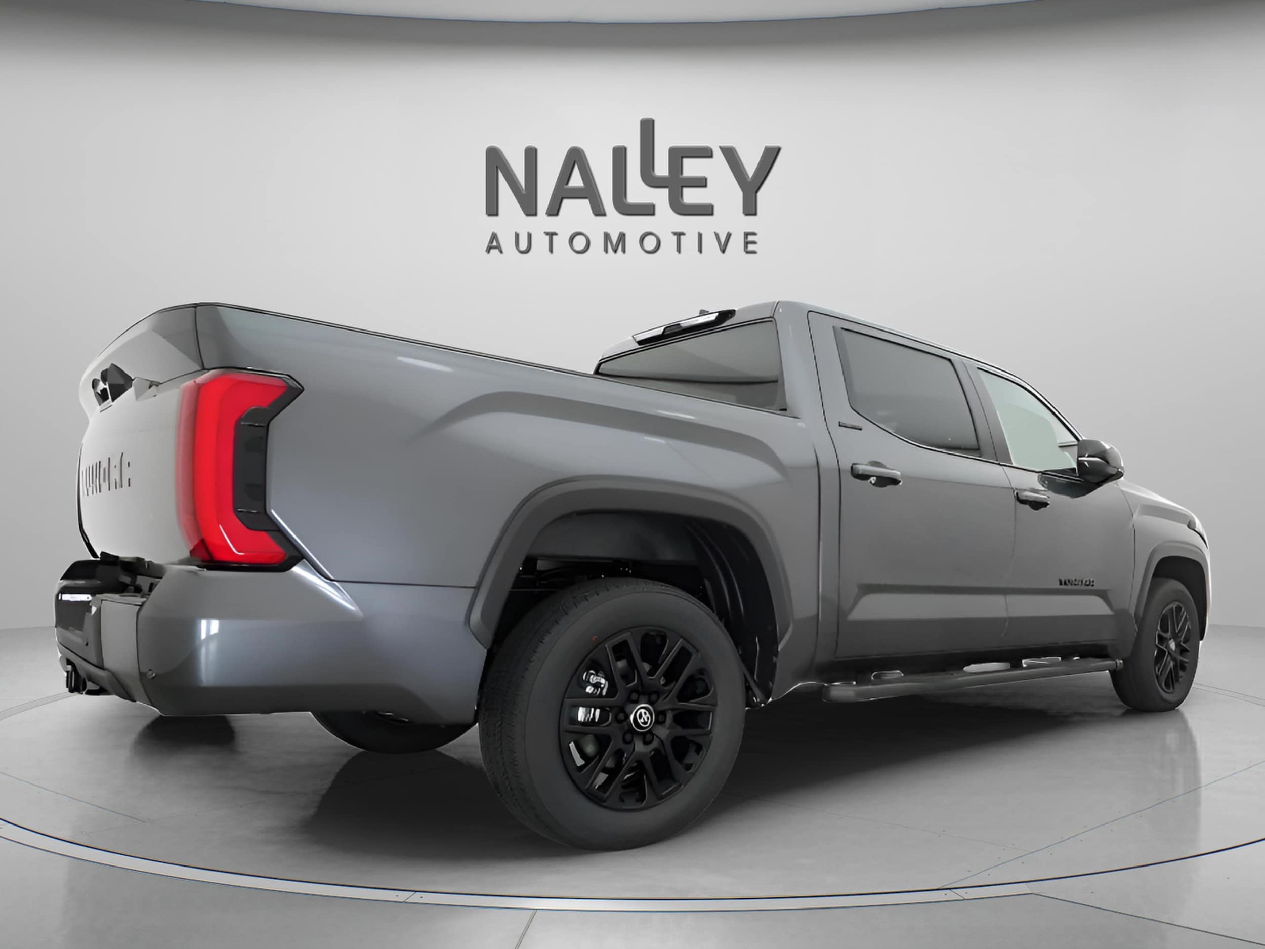 2026 Toyota Tundra Limited - Photo 23