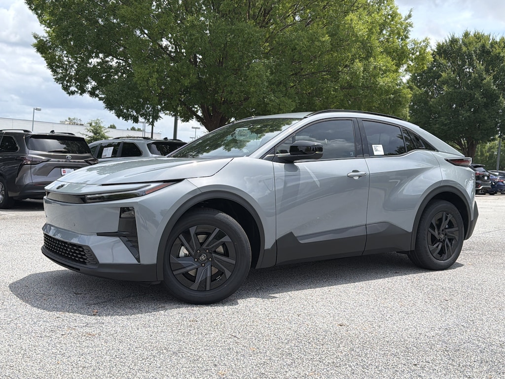 New 2026 Toyota C-HR SE SE AWD