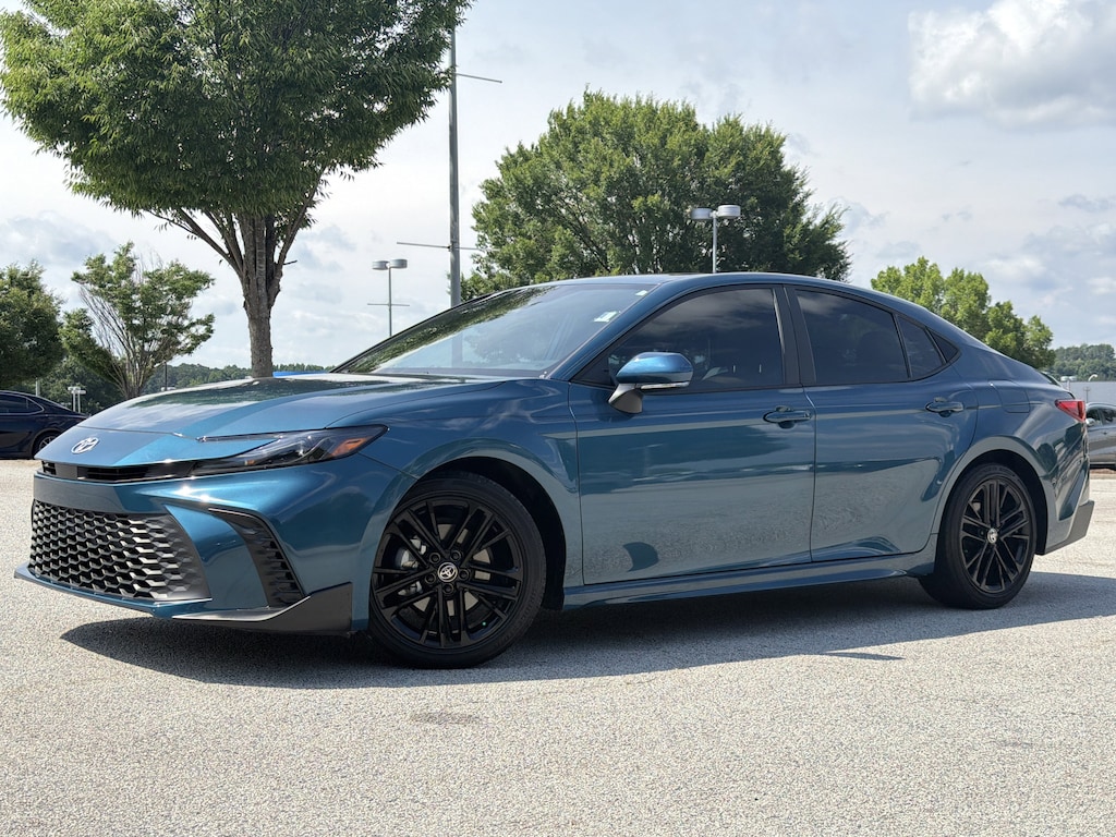 Certified 2025 Toyota Camry SE Sedan