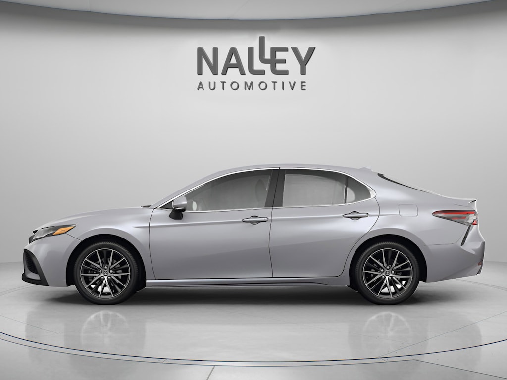 Used 2024 Toyota Camry SE Sedan