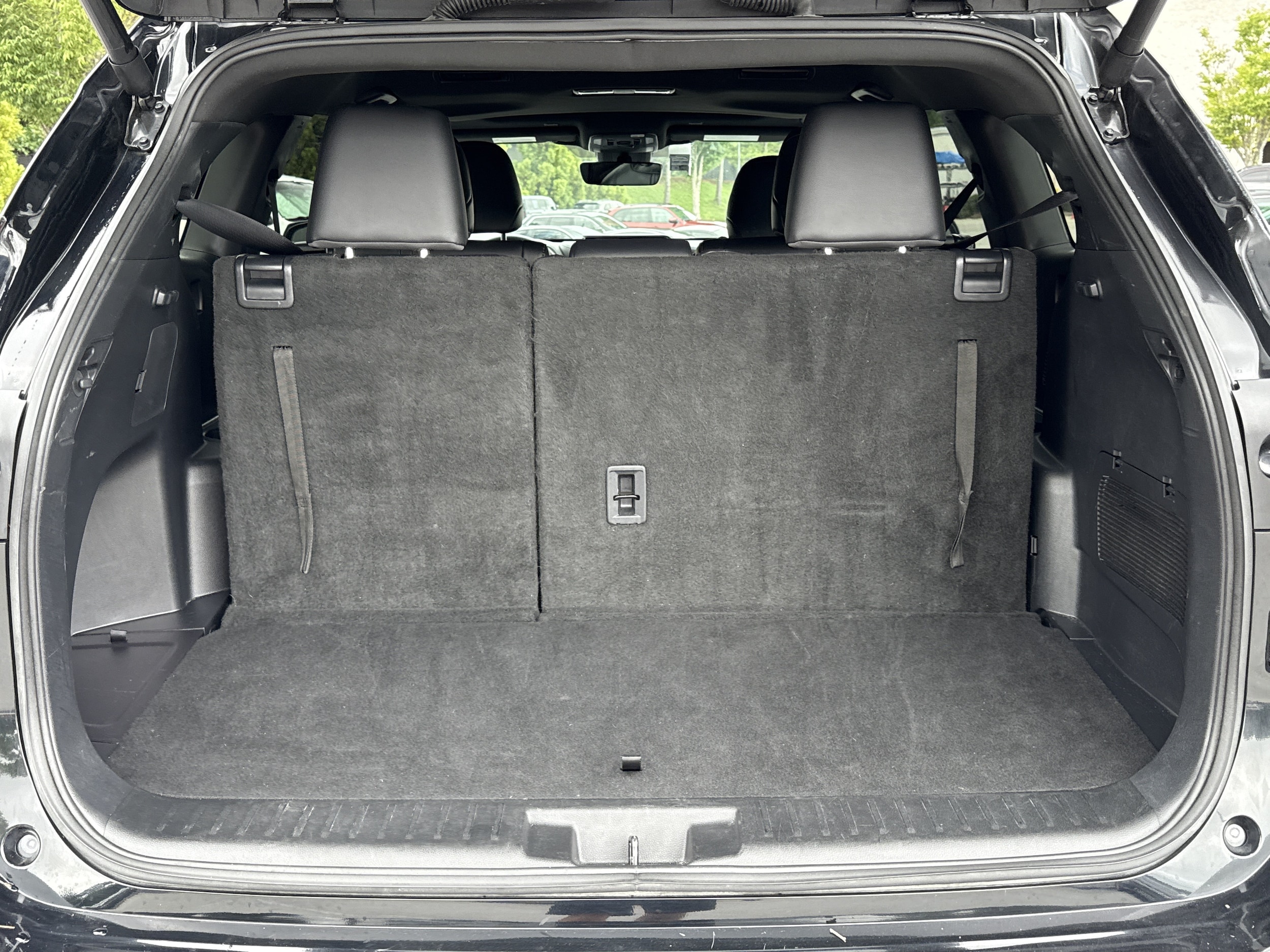 2025 Toyota Highlander XSE - Photo 24