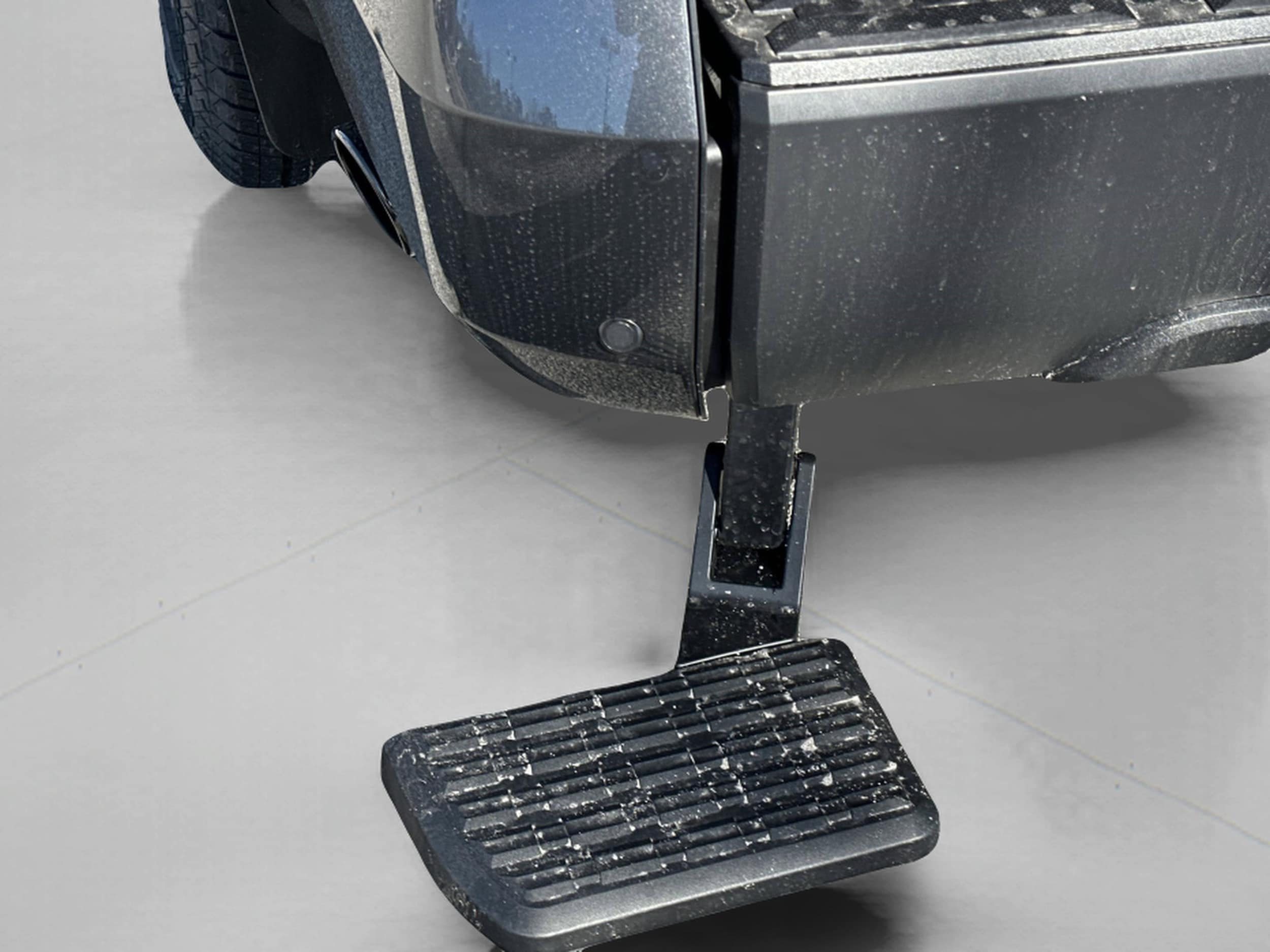 2026 Toyota Tundra Limited - Photo 34