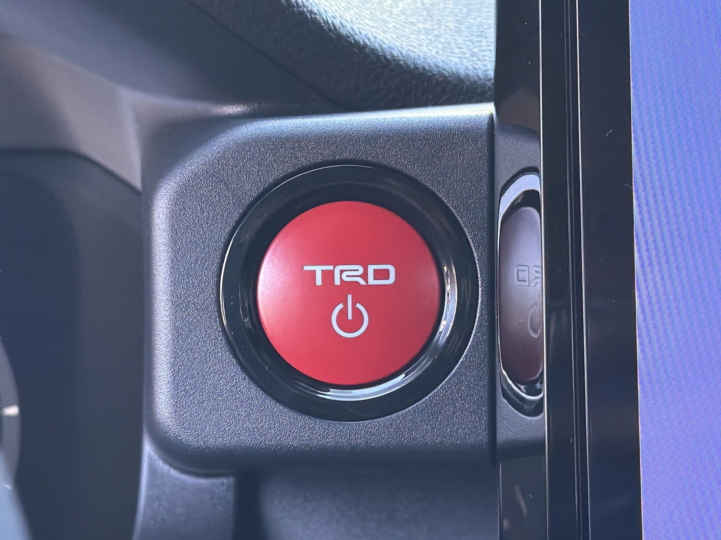 2026 Toyota 4Runner TRD Off-Road Premium - Photo 25