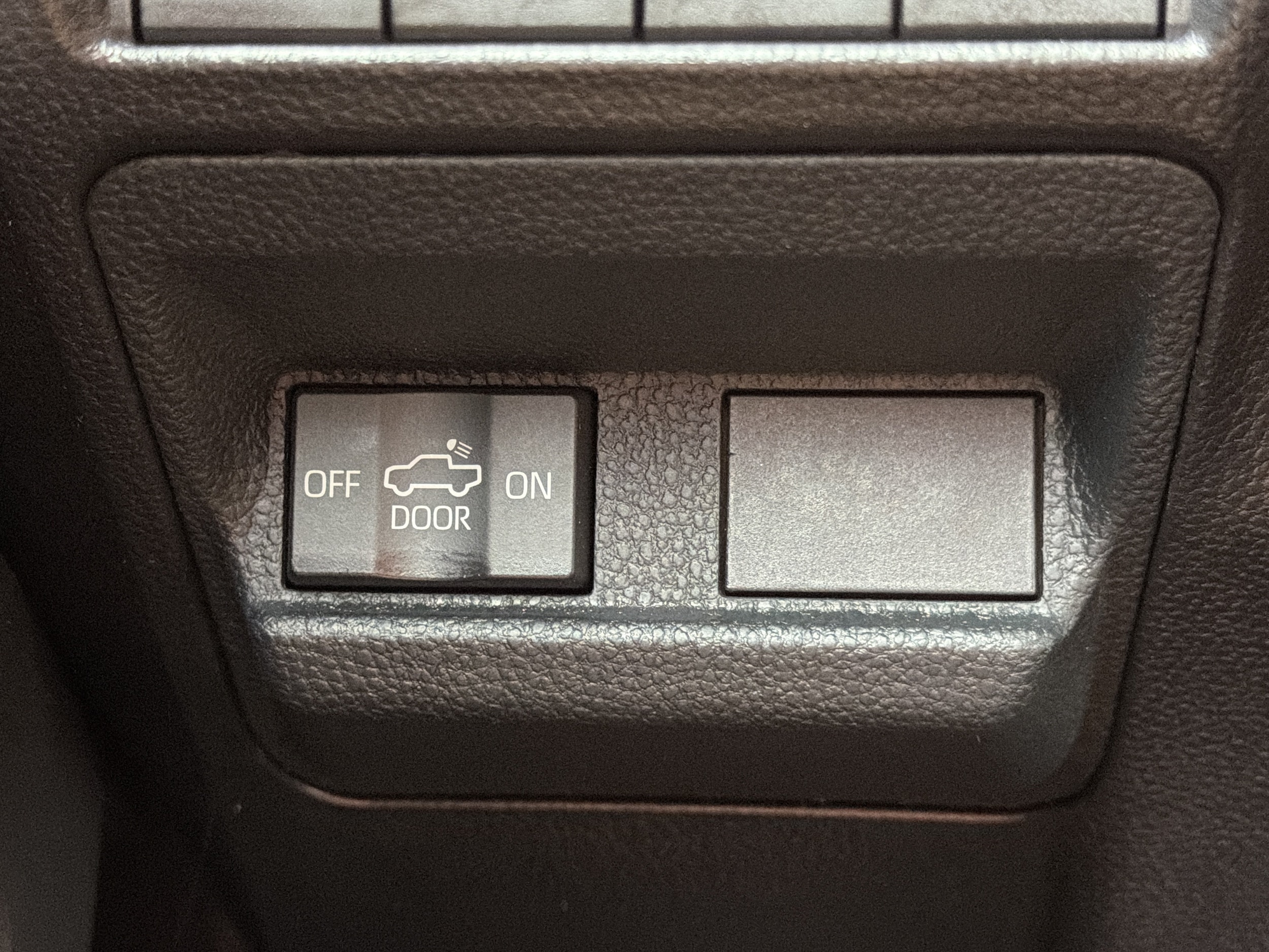 2026 Toyota Tacoma TRD Sport - Photo 15