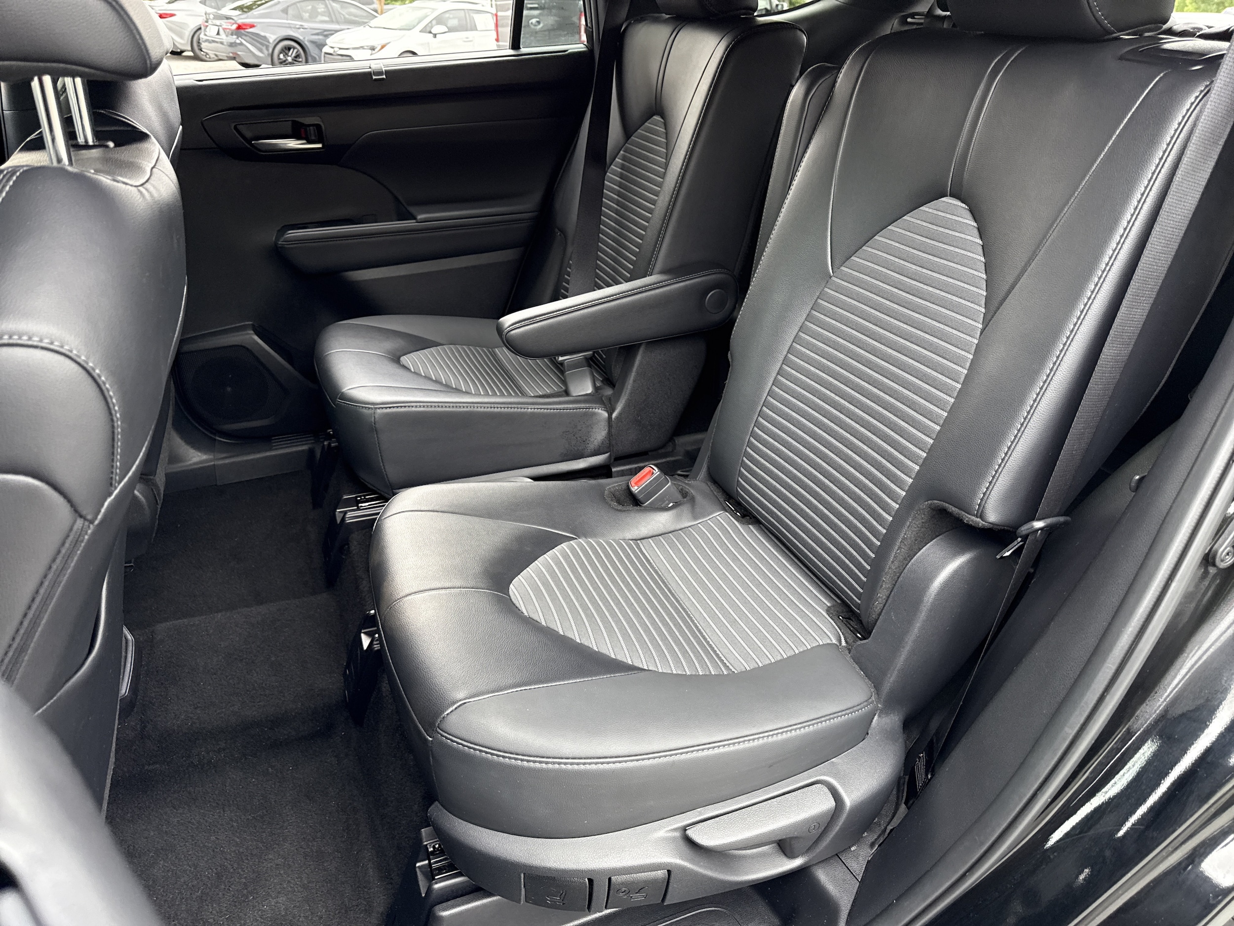 2025 Toyota Highlander XSE - Photo 19
