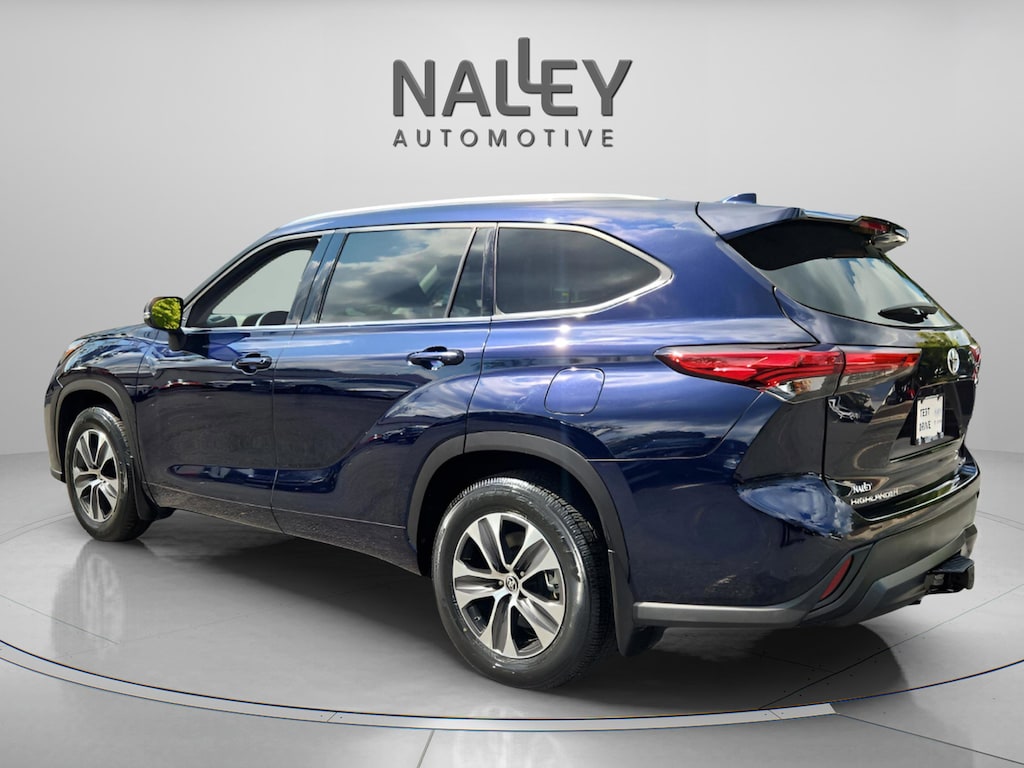 Used 2020 Toyota Highlander XLE SUV