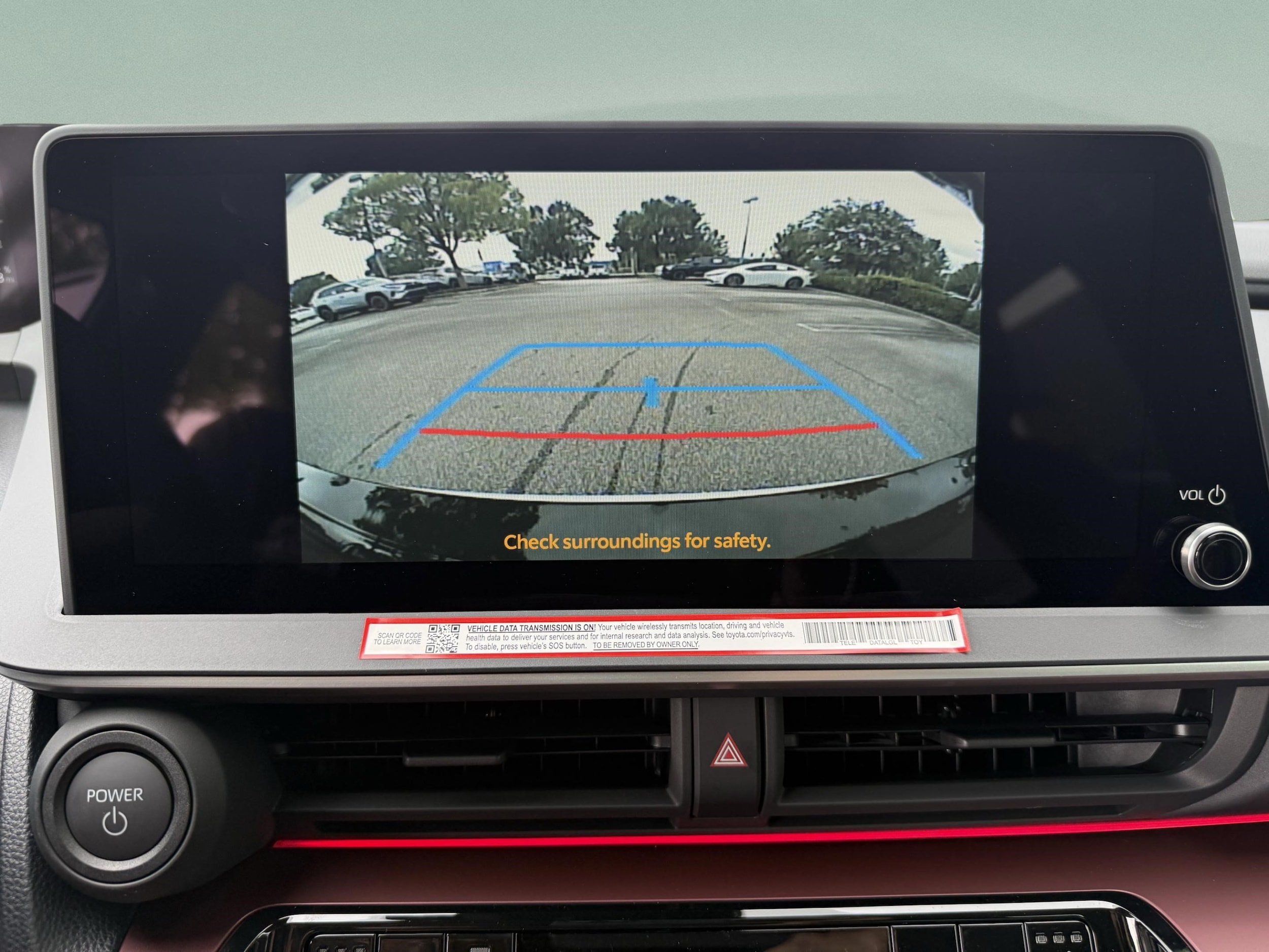 2025 Toyota Prius XSE - Photo 9