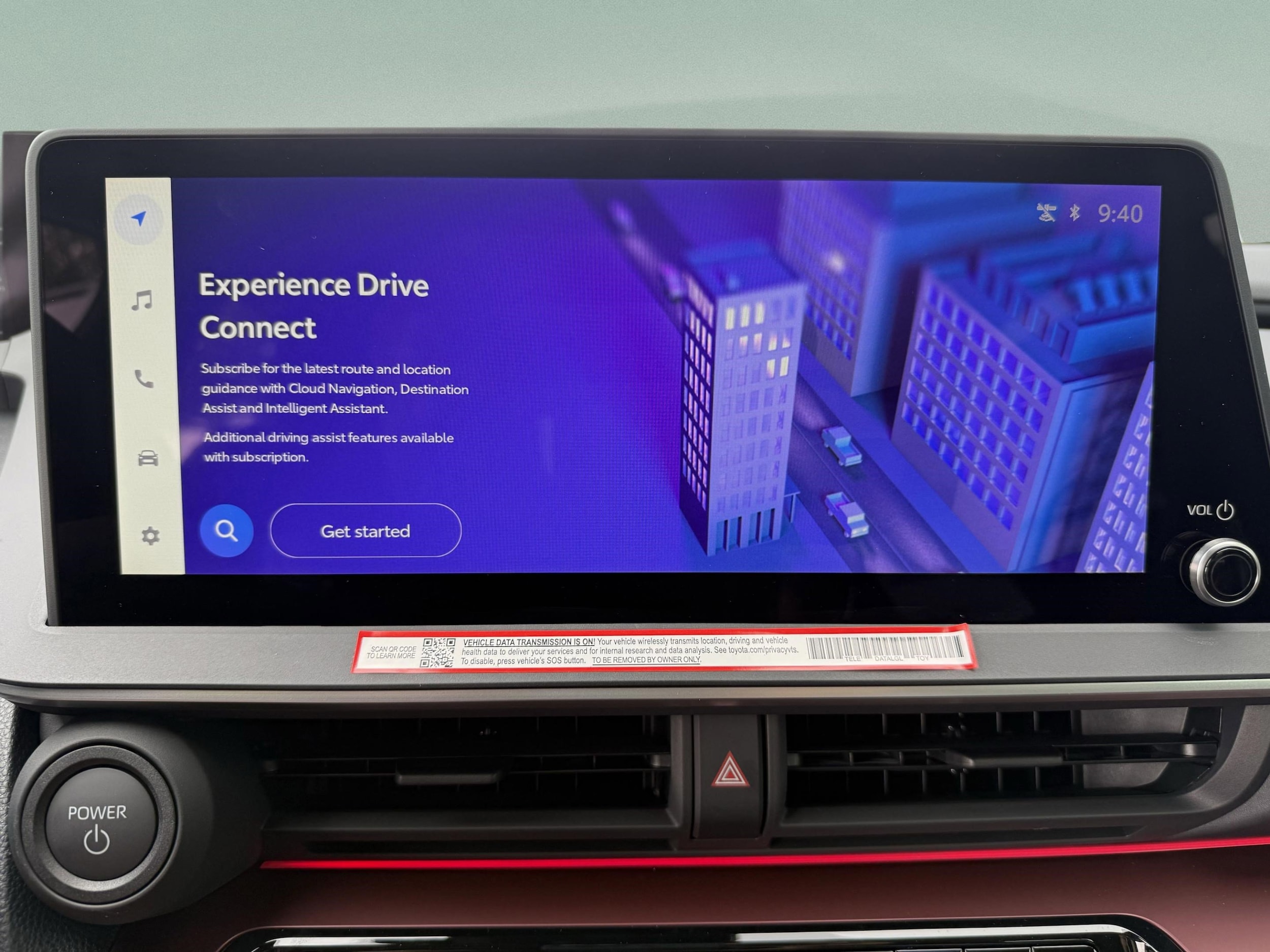 2025 Toyota Prius XSE - Photo 11