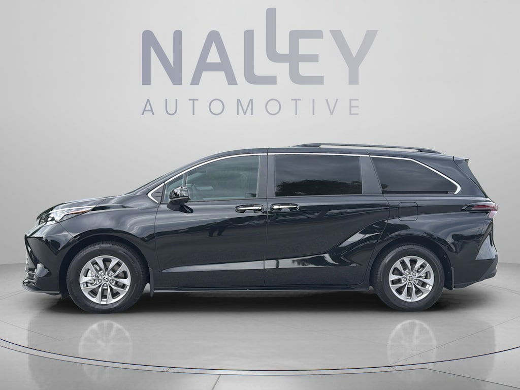 Used 2025 Toyota Sienna XLE Van Passenger Van