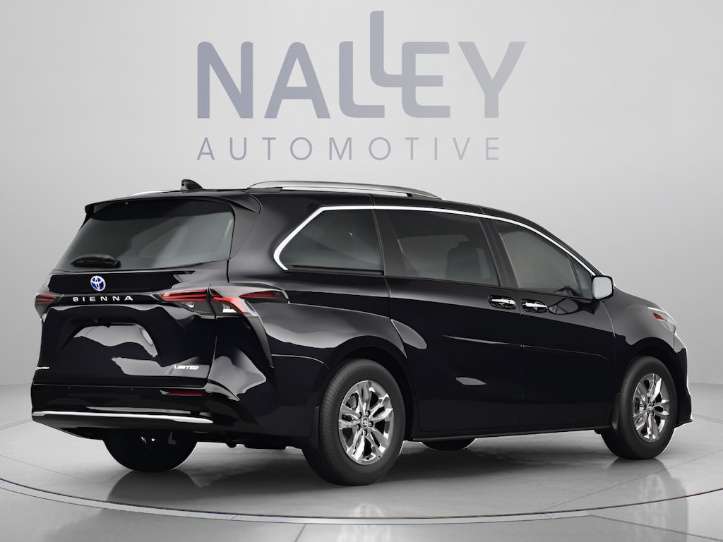 New 2026 Toyota Sienna XLE 8 PASSENGER