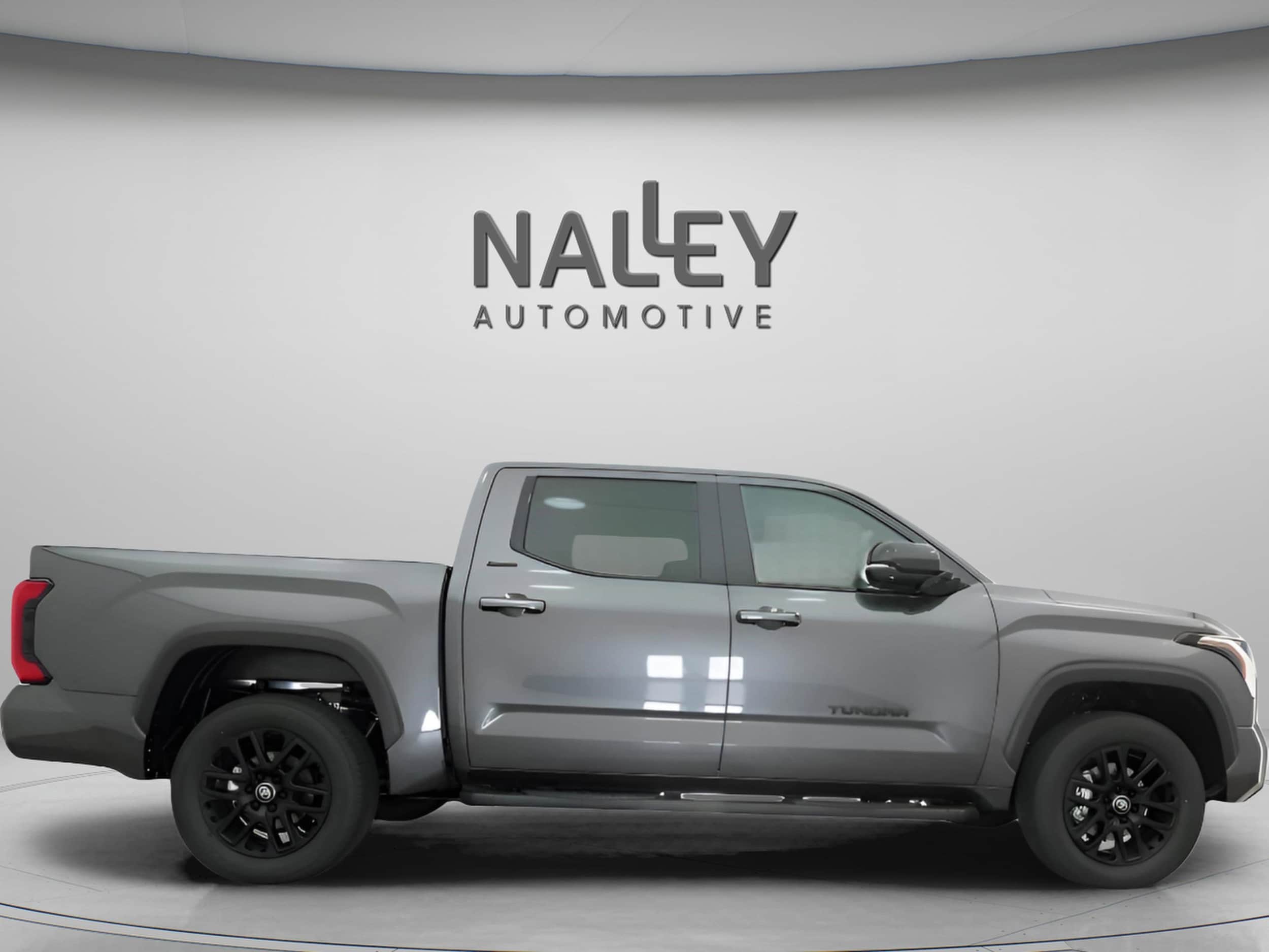 2026 Toyota Tundra Limited - Photo 27