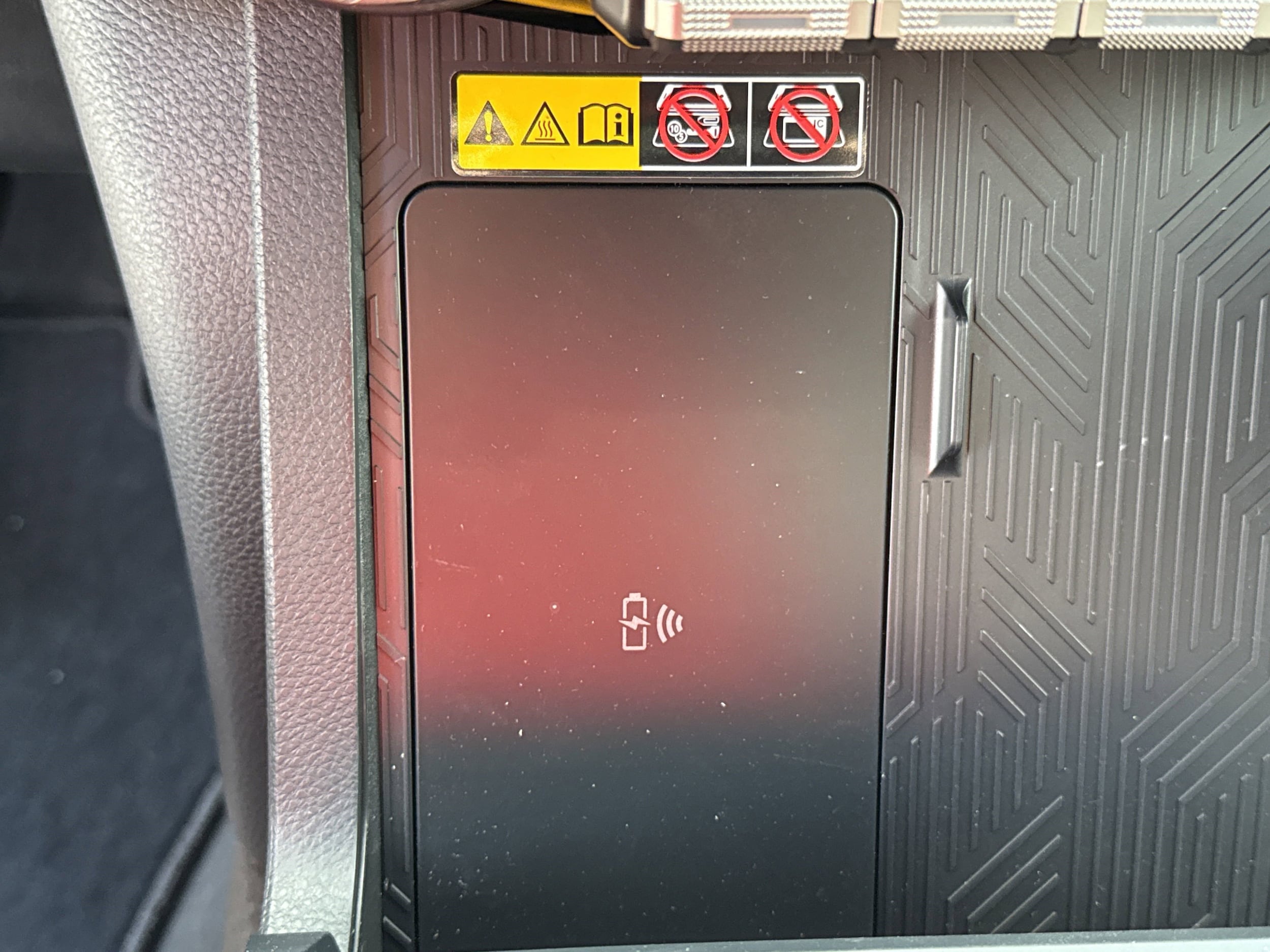 2025 Toyota Tacoma Limited - Photo 18