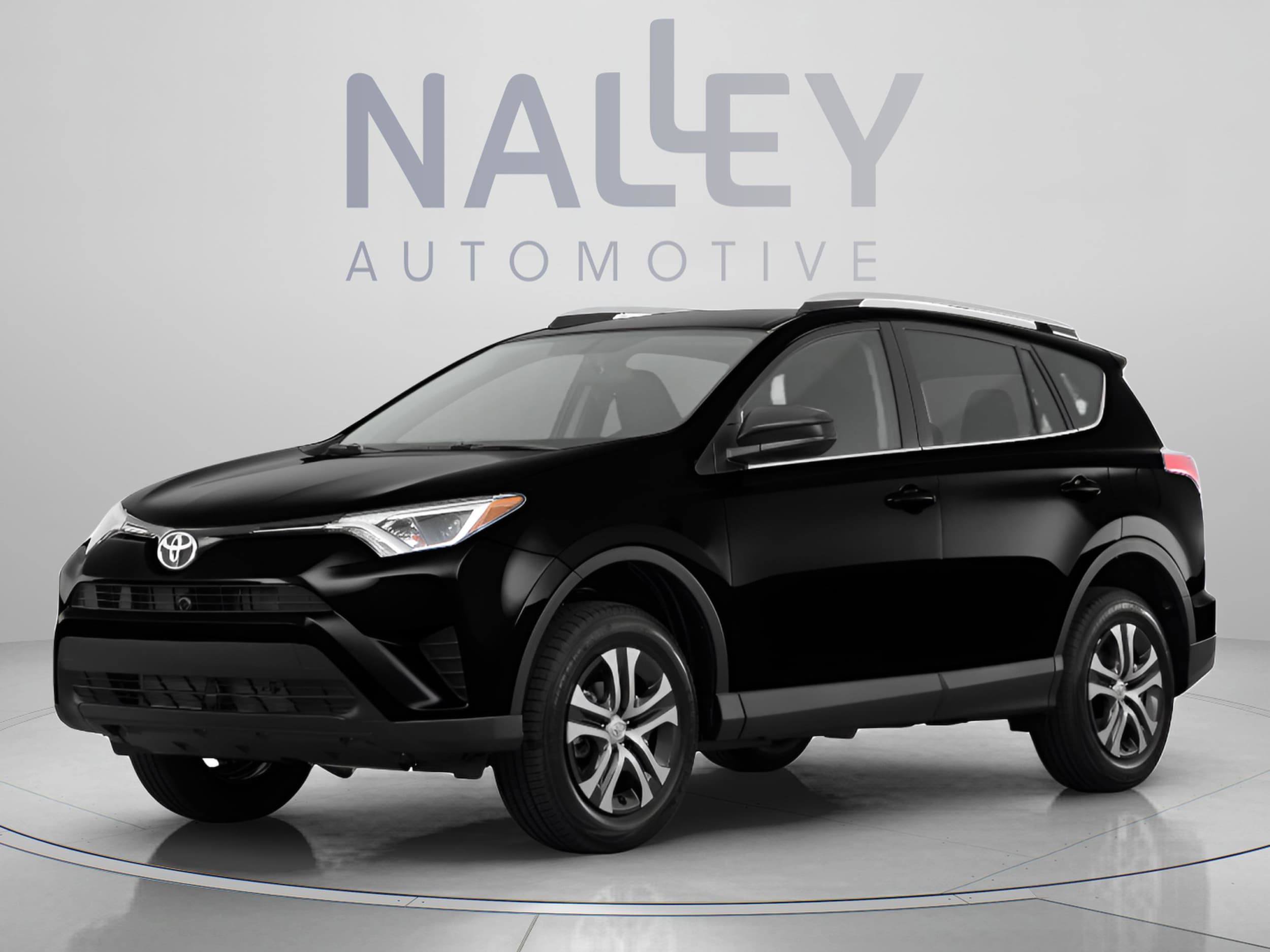 2017 Toyota RAV4 LE's photo