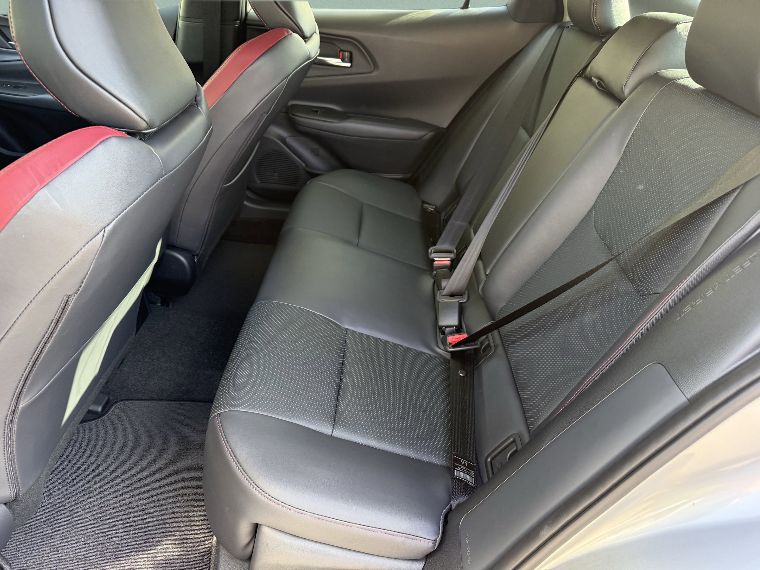 2026 Toyota Prius Plug-in Hybrid XSE - Photo 25