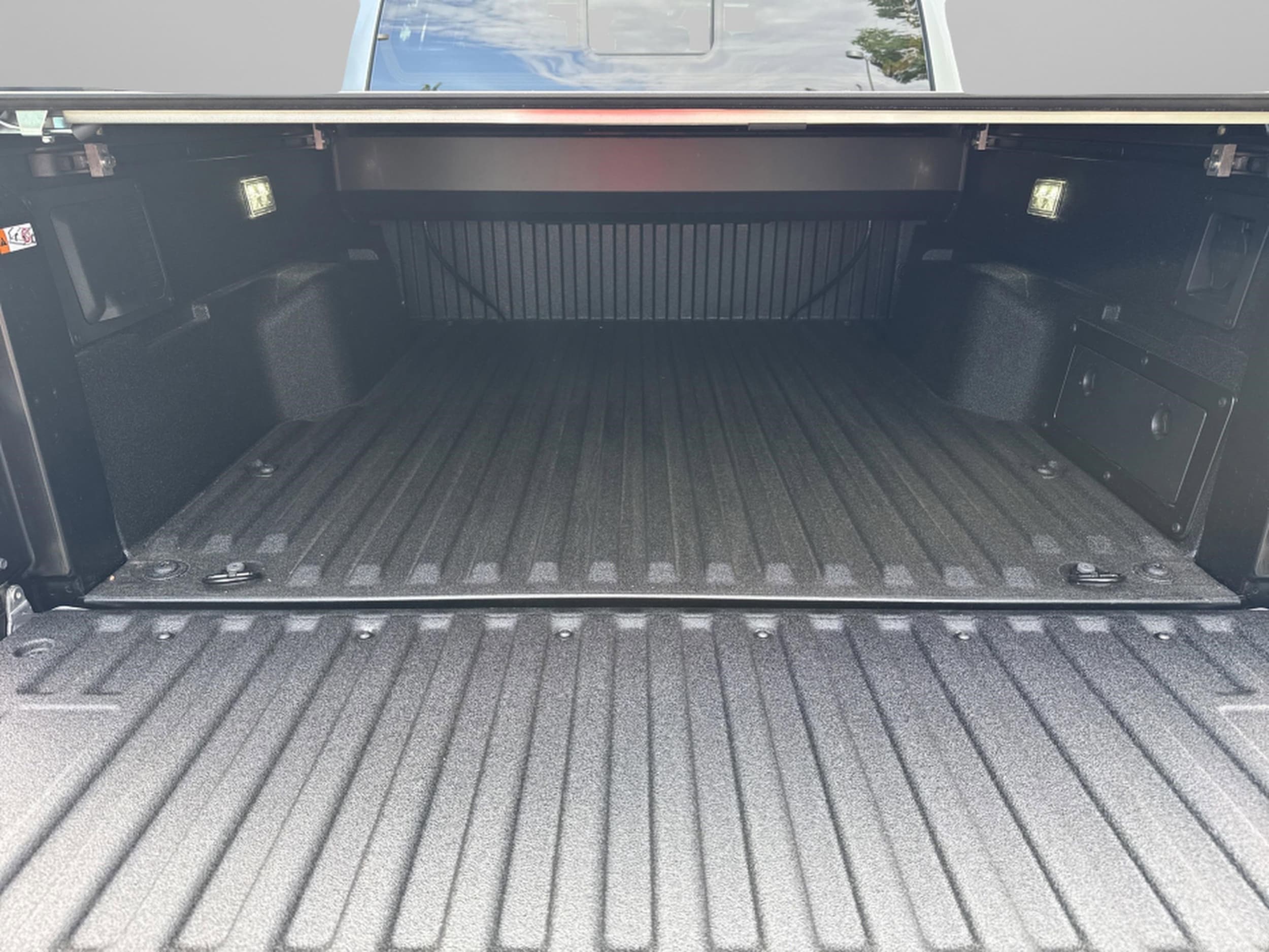 2025 Toyota Tacoma Limited - Photo 34