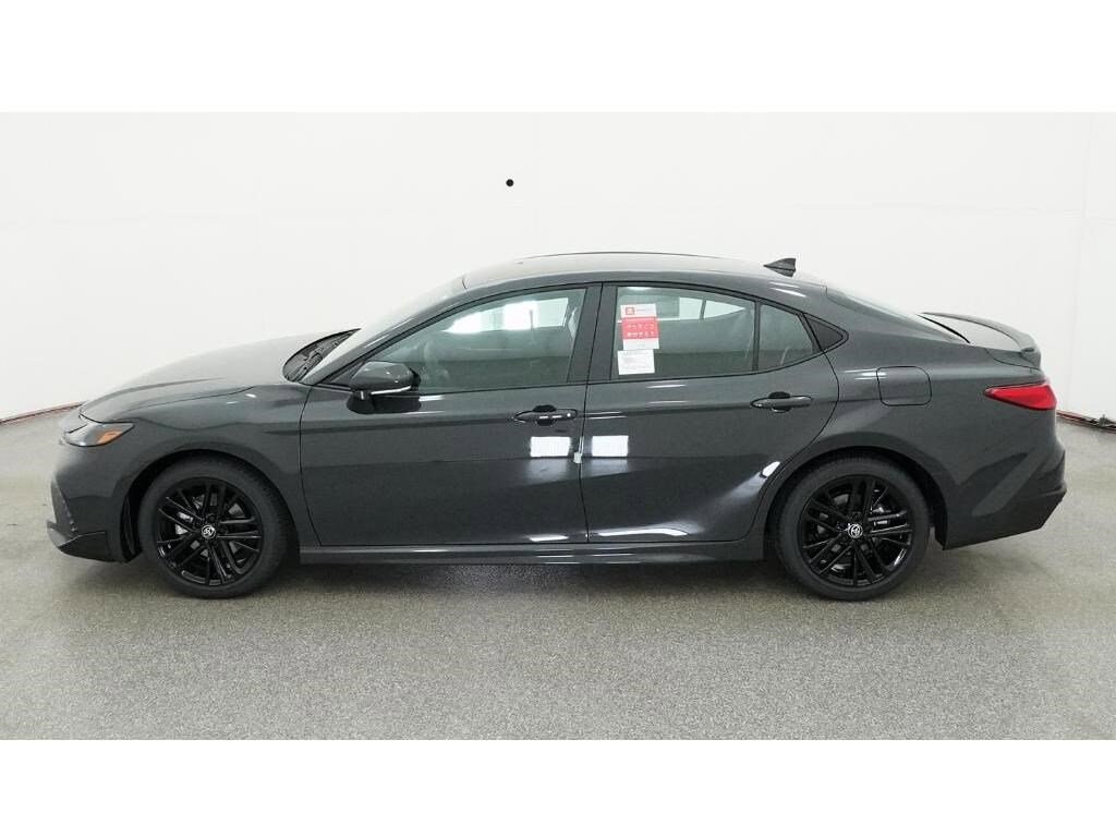 New 2026 Toyota Camry SE Sedan