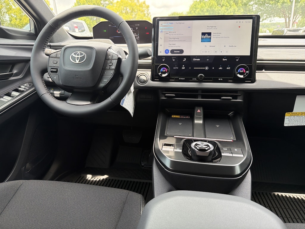 New 2026 Toyota C-HR SE SE AWD