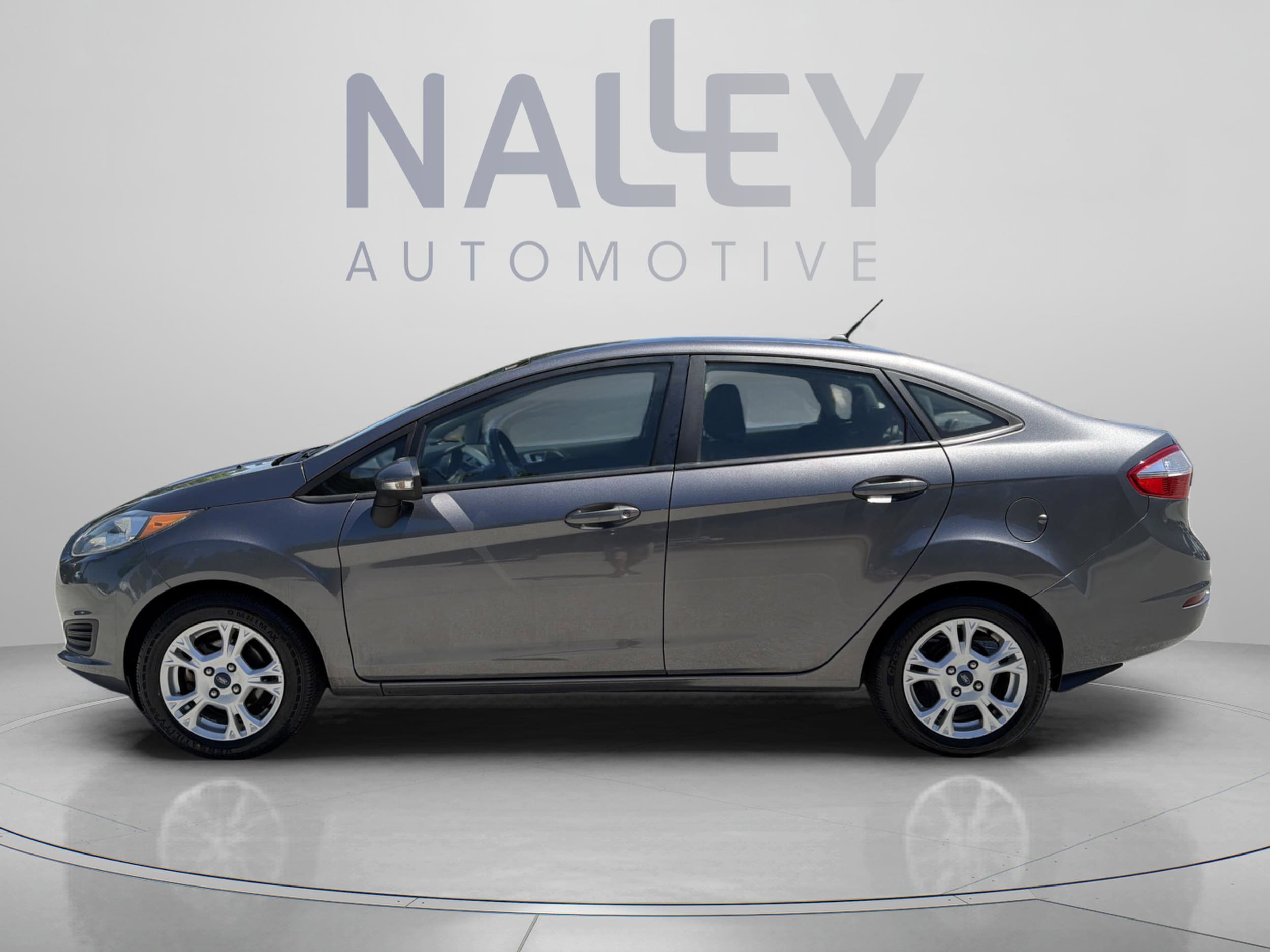 Used 2014 Ford Fiesta SE with VIN 3FADP4BJXEM232660 for sale in Stonecrest, GA