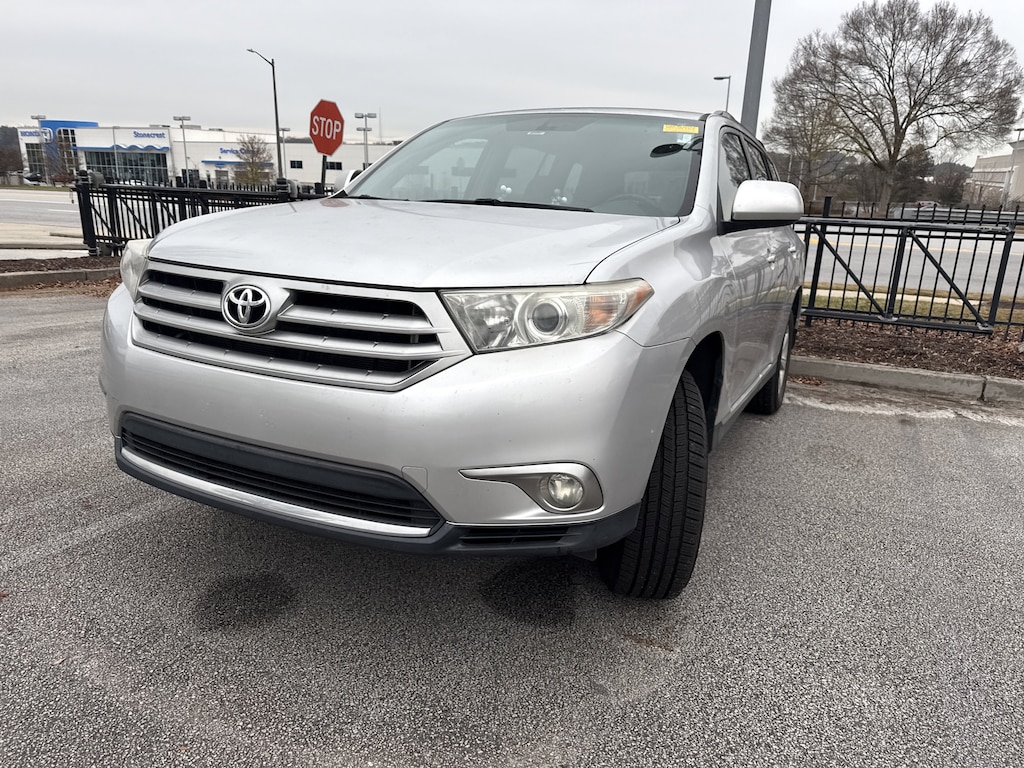 Used 2013 Toyota Highlander Plus SUV