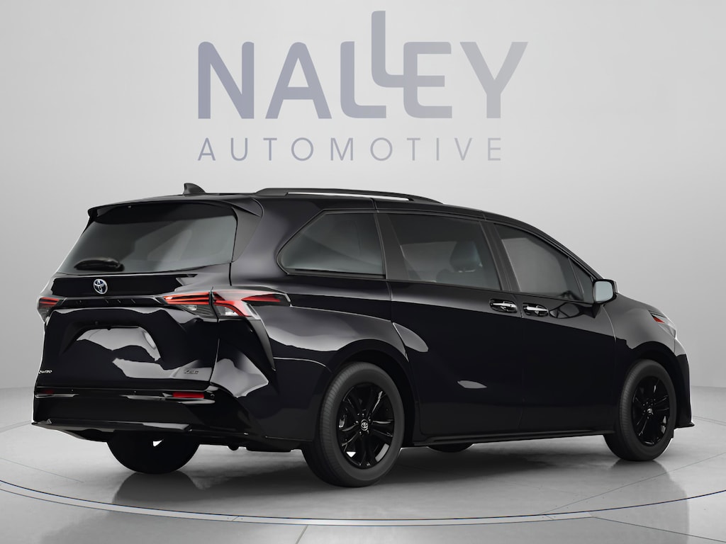 Used 2025 Toyota Sienna XLE Van Passenger Van