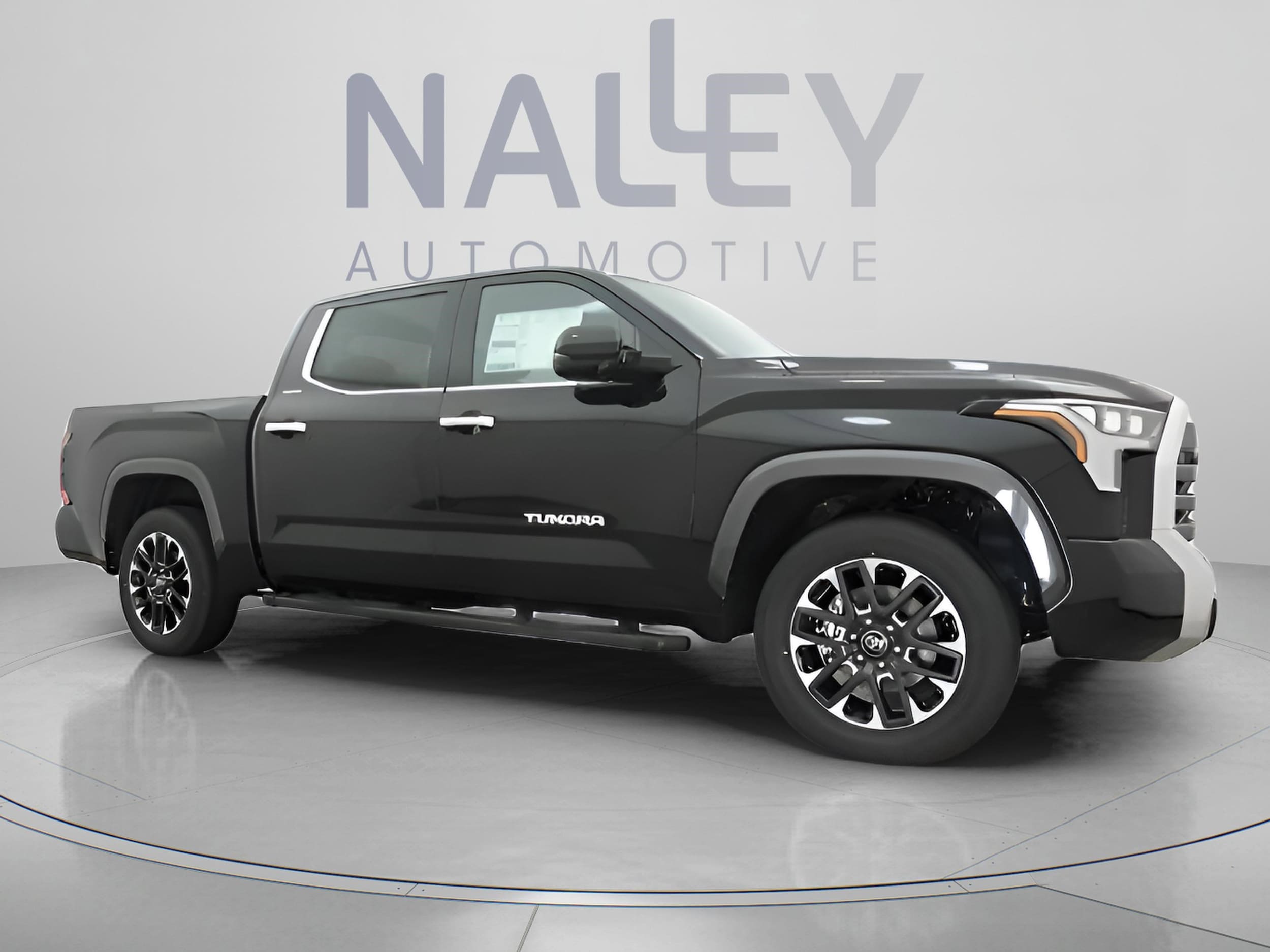 2026 Toyota Tundra Limited - Photo 25
