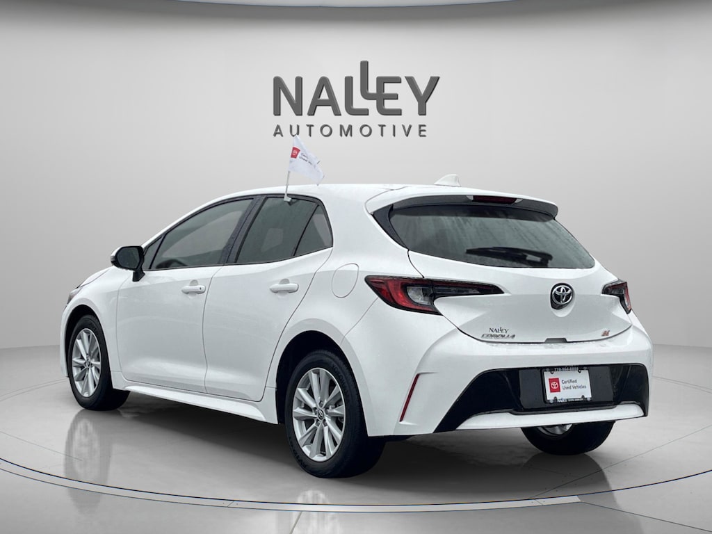 Used 2025 Toyota Corolla Hatchback SE Hatchback