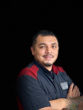 Staff member Hector Granados from ID_f3b67c62f5d7