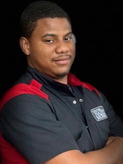 Staff member Lindel Riley from ID_f3b67c62f5d7