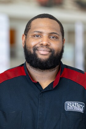 Staff member Jarren Clark from ID_207bf4e7cde6