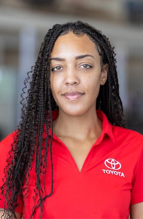 Staff member Daizha Fowler from ID_2fc6c8f8678d