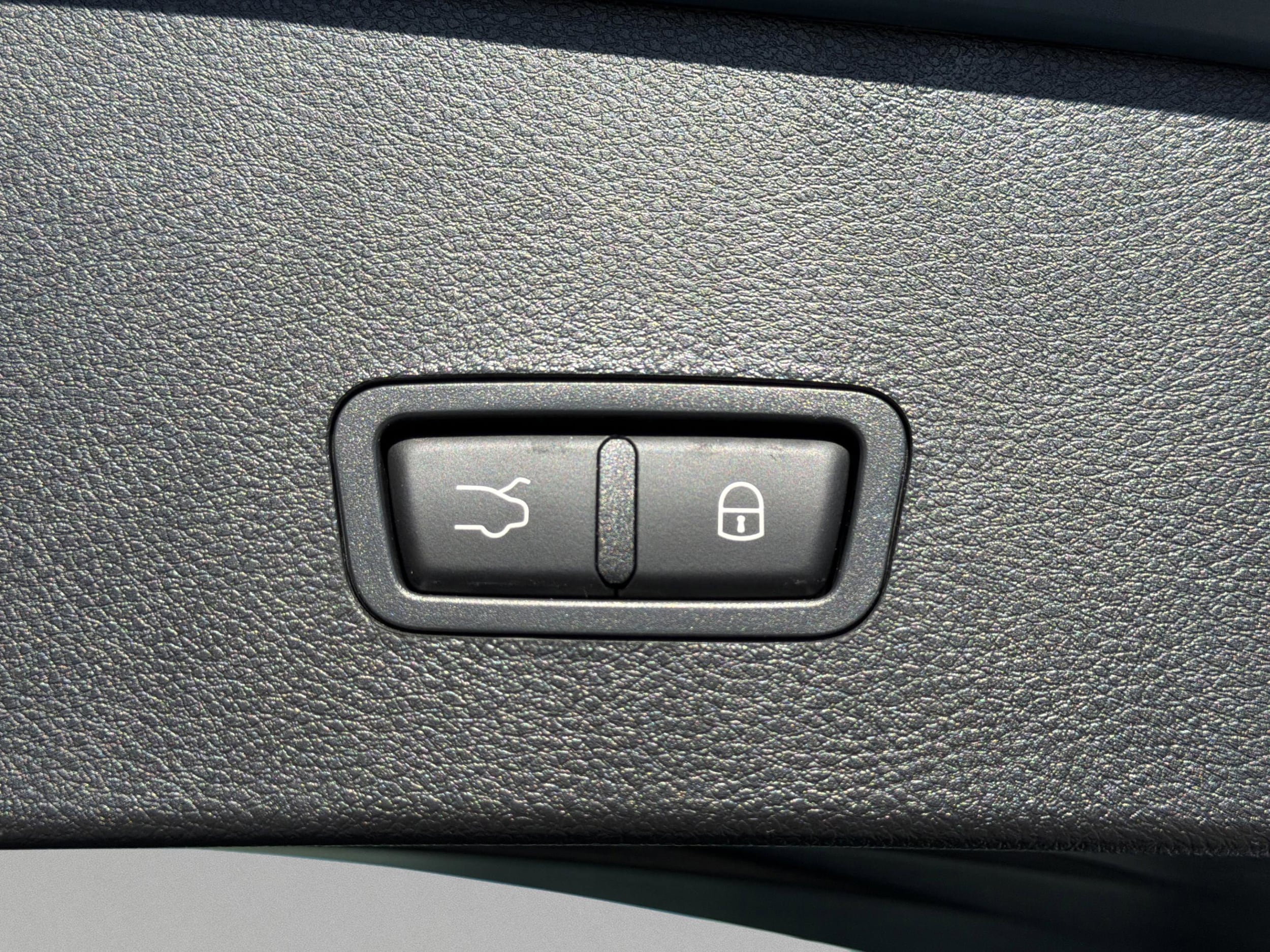 2024 Dodge Hornet R/T Plus - Photo 11