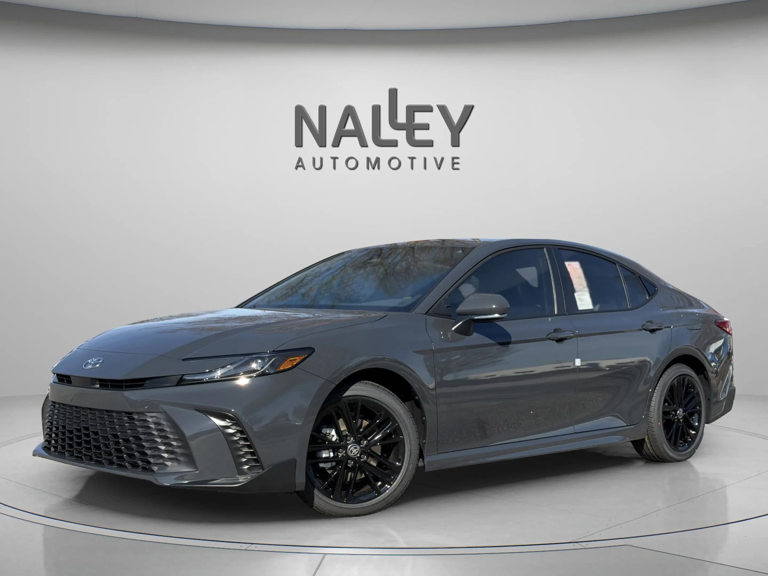 2026 Toyota Camry SE's photo