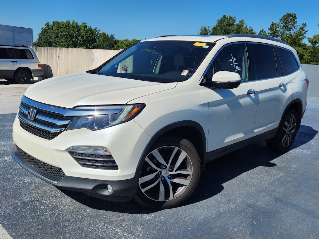 Used 2017 Honda Pilot Elite SUV