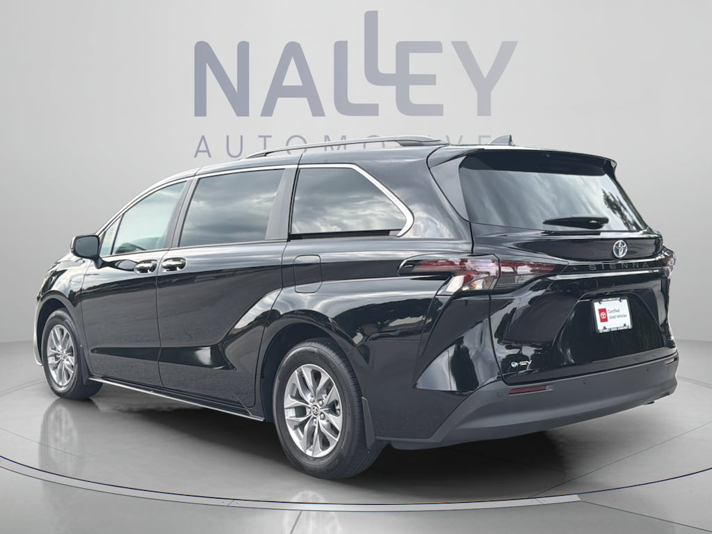 Used 2025 Toyota Sienna XLE Van Passenger Van