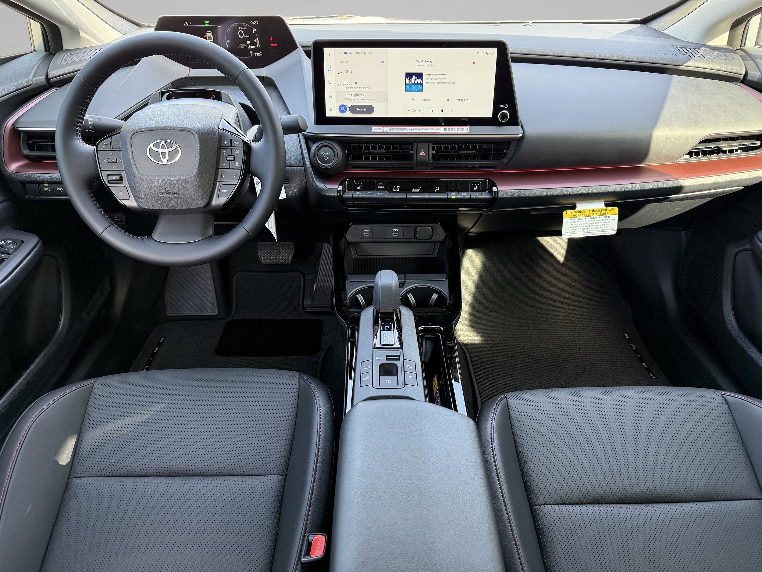 2026 Toyota Prius Plug-in Hybrid XSE - Photo 6