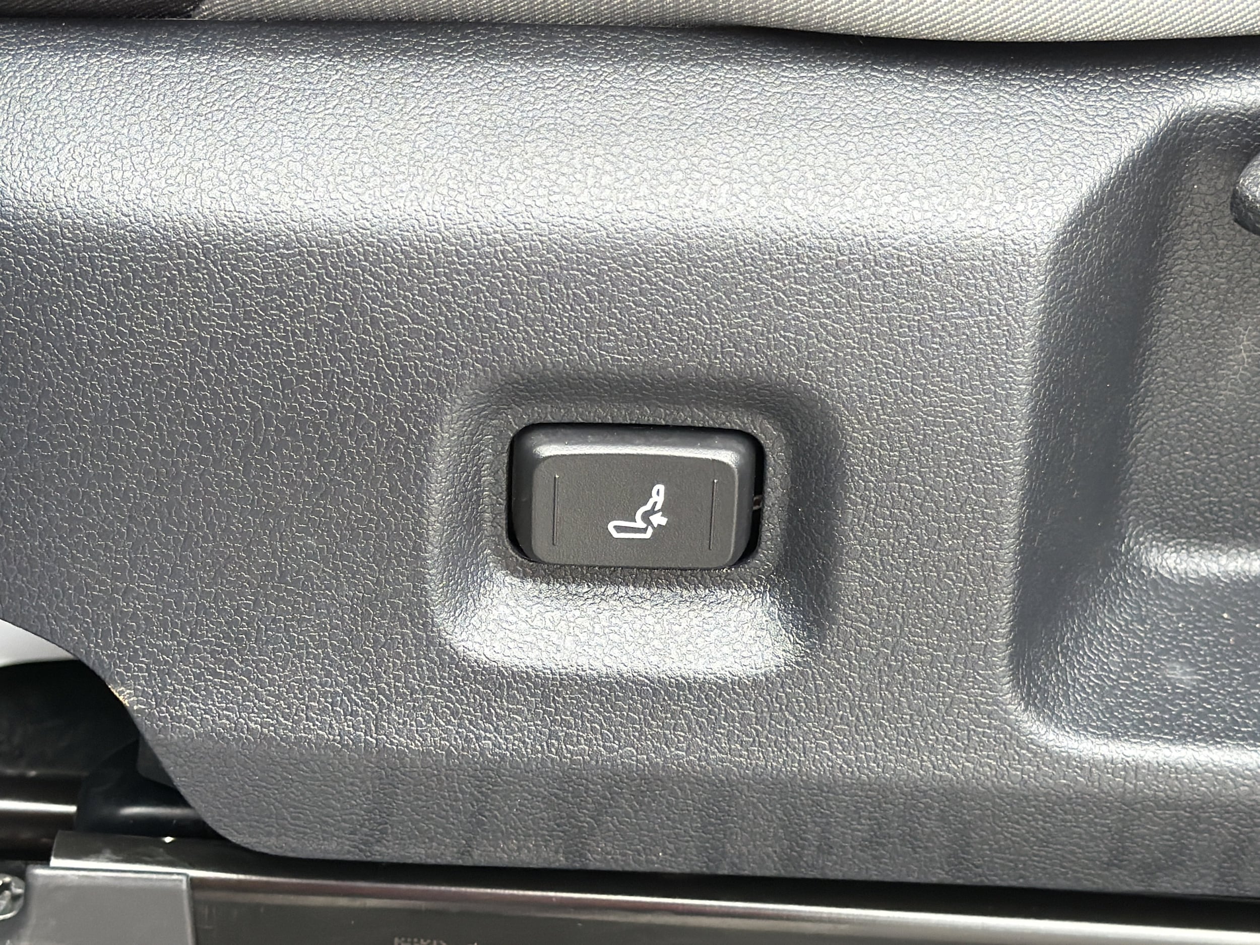 2026 Toyota Tacoma TRD Sport - Photo 18