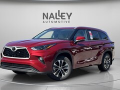 2025 Toyota Highlander XLE SUV